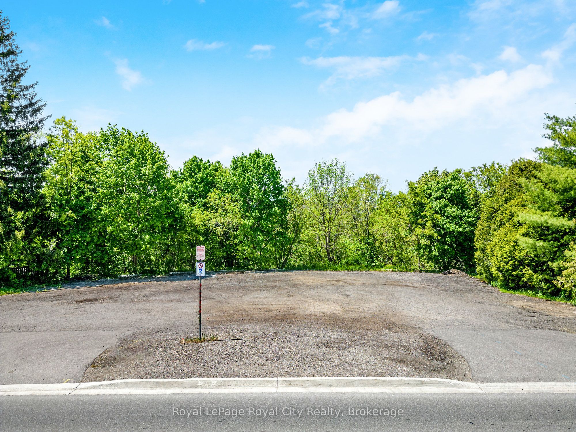 112 Harris Street Property Photo 14