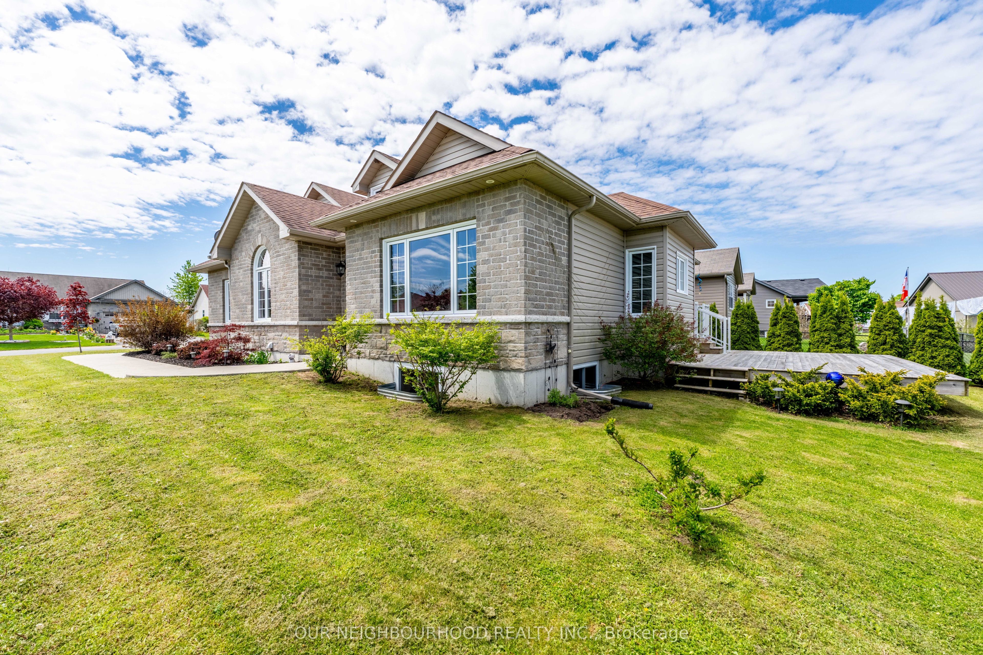 16 Cortland Property Photo 30