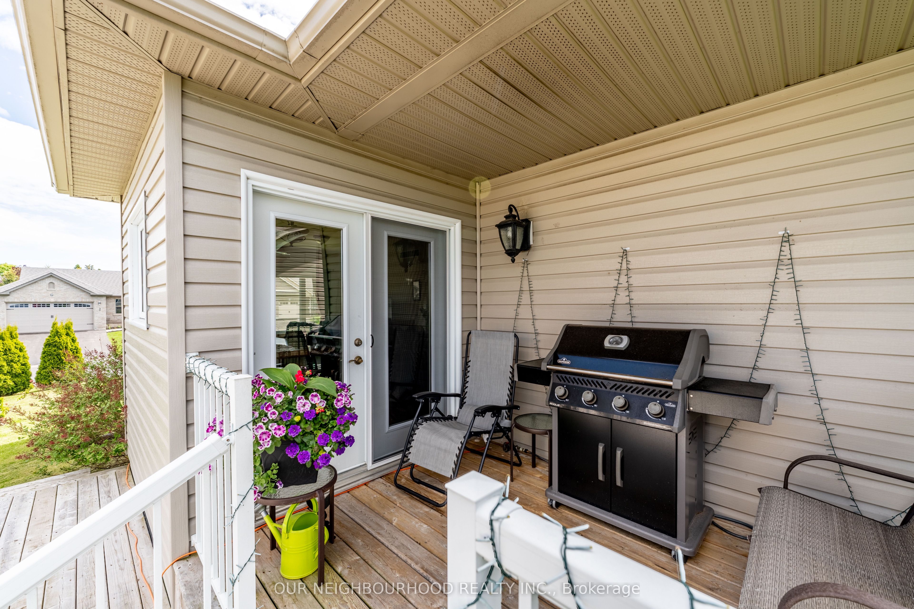 16 Cortland Property Photo 34