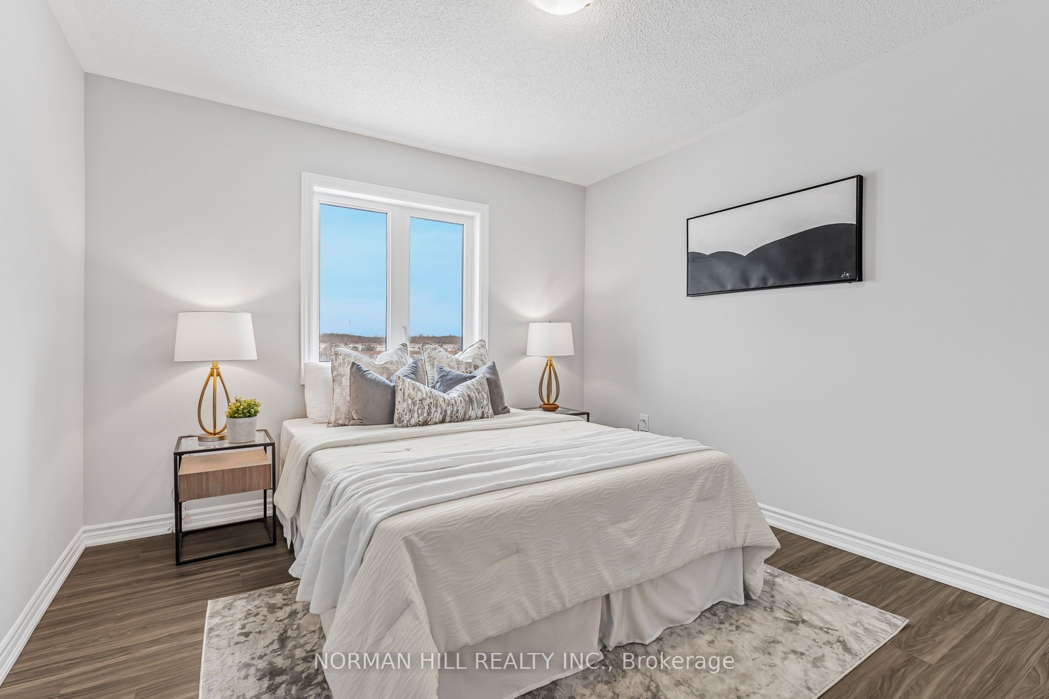 704 Daimler Parkway Property Photo 22