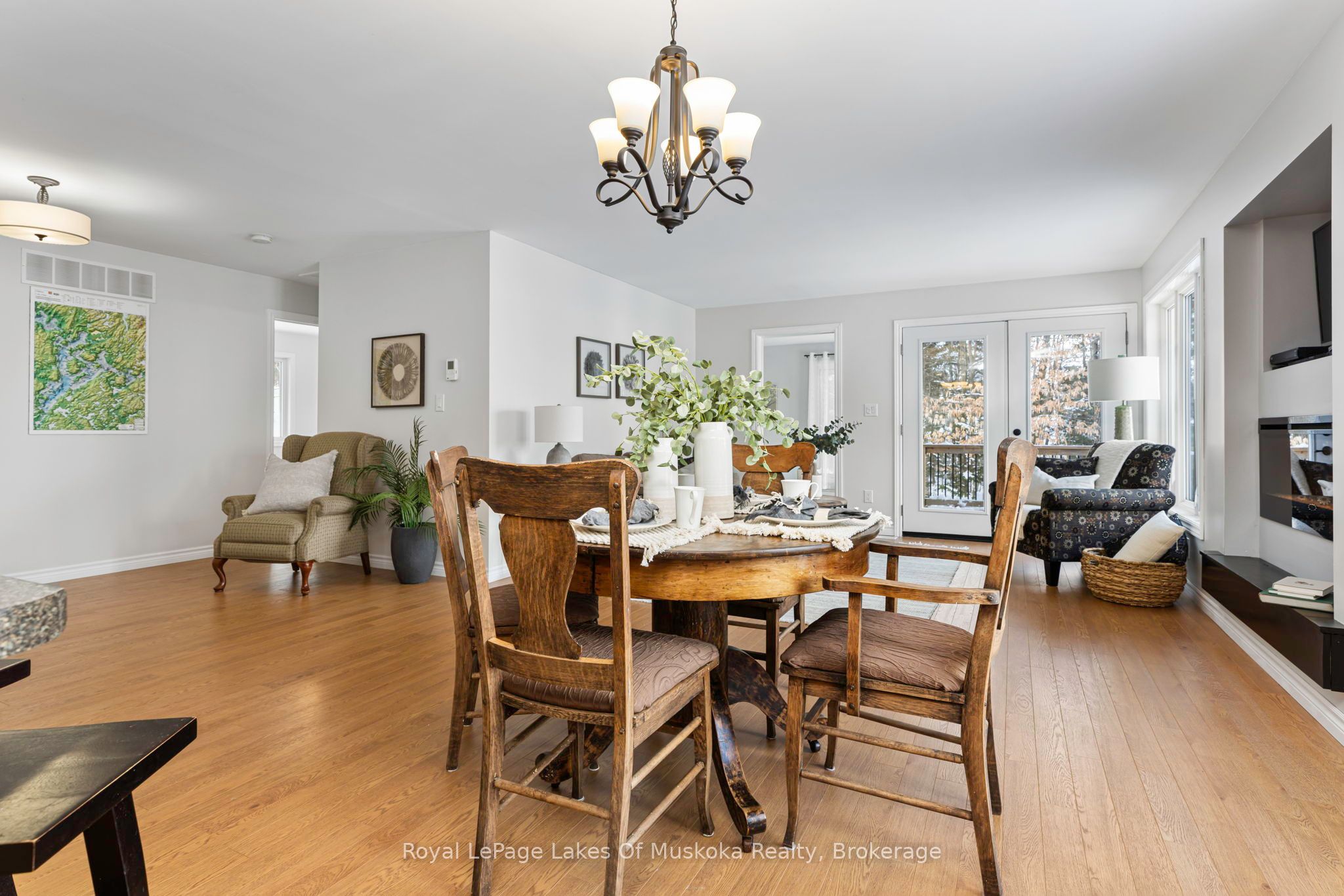 4441 Muskoka Rd 117 Road Property Photo 11