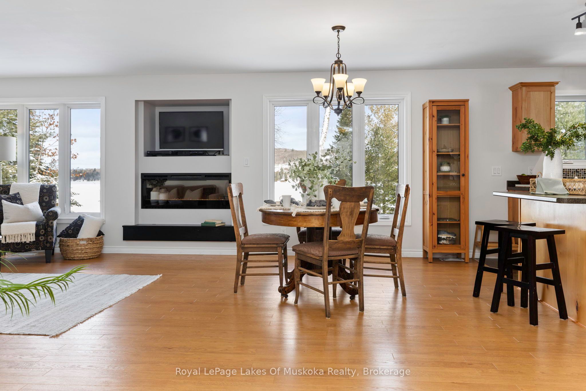 4441 Muskoka Rd 117 Road Property Photo 14
