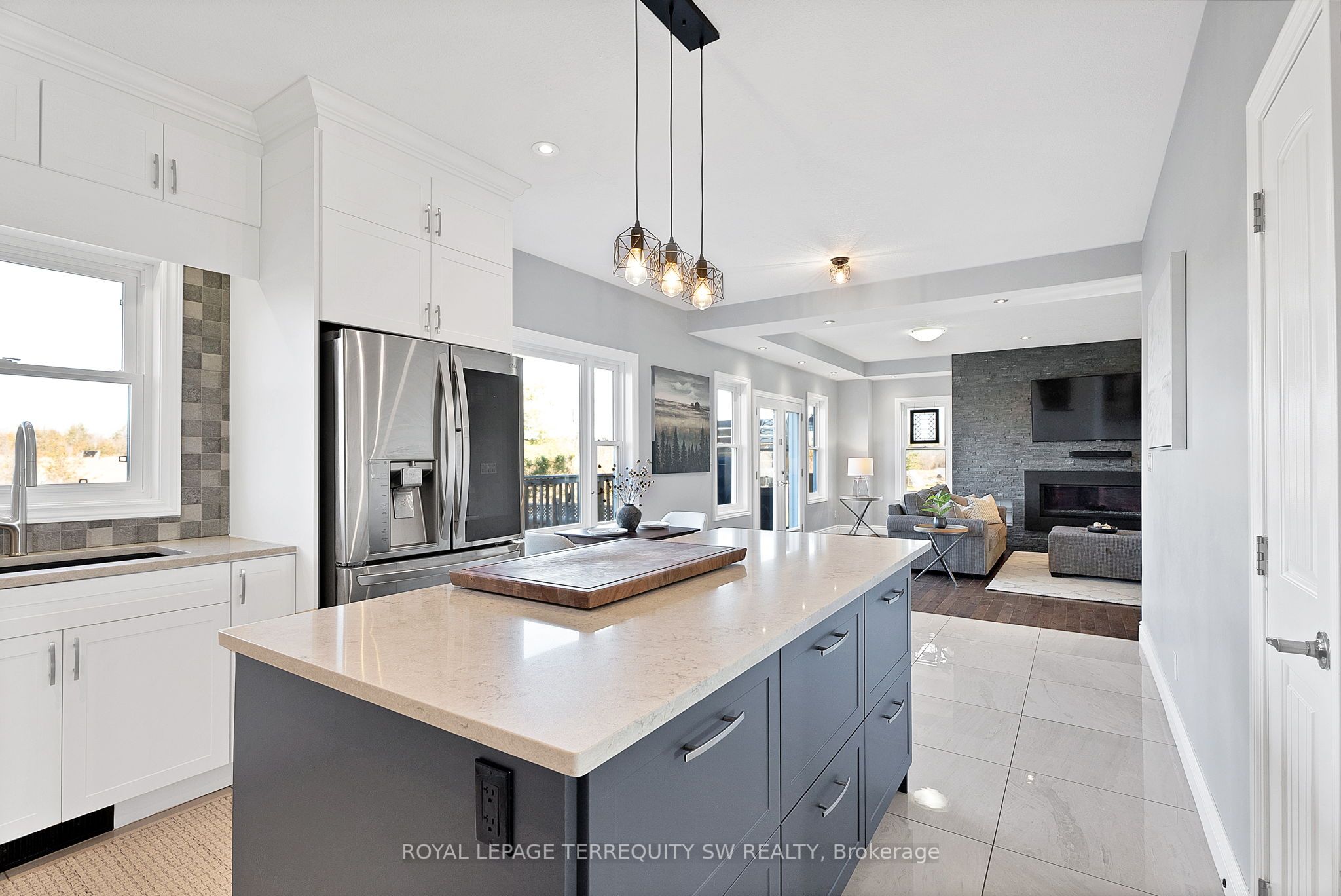 2299 Blessington Road Property Photo 10