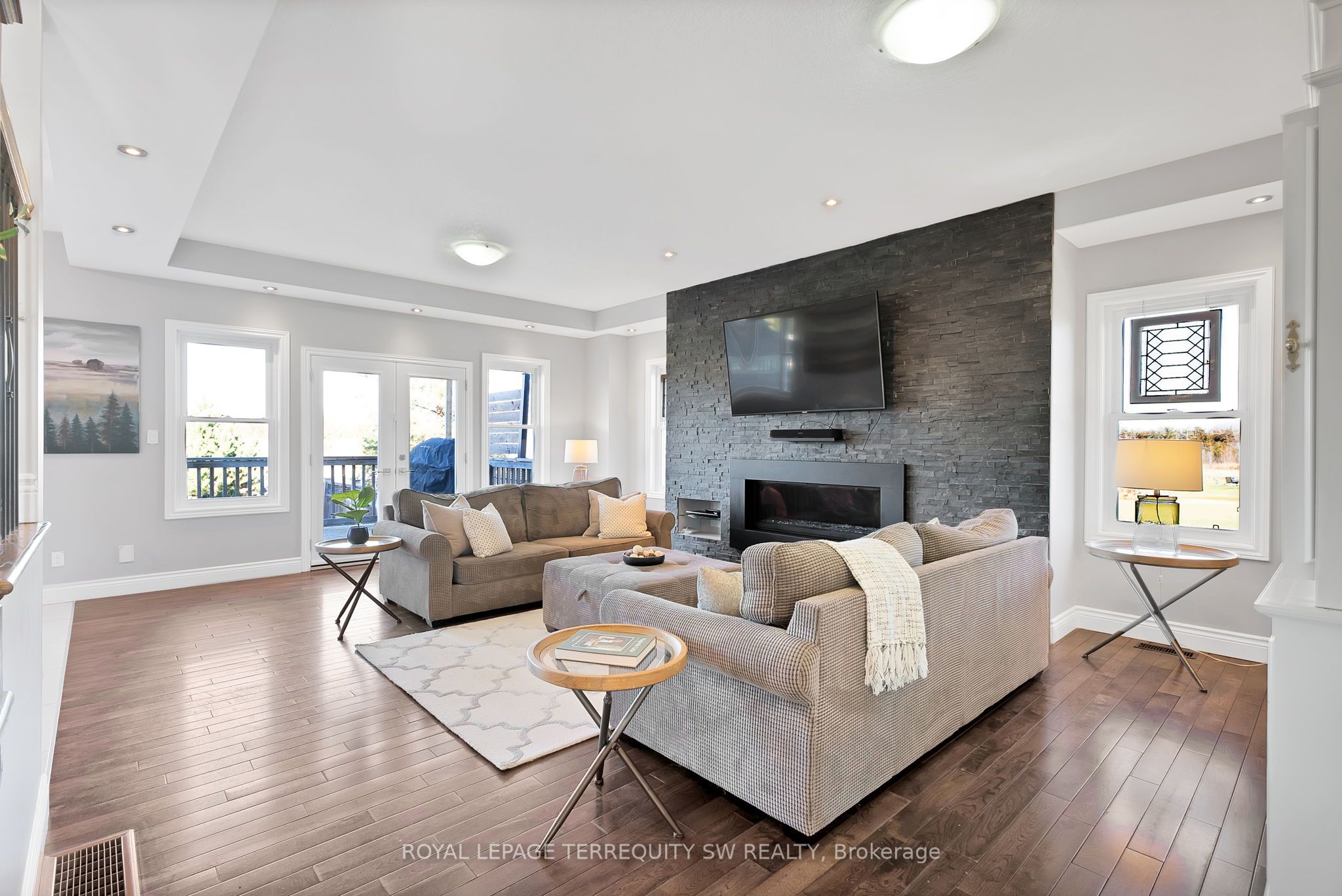 2299 Blessington Road Property Photo 15