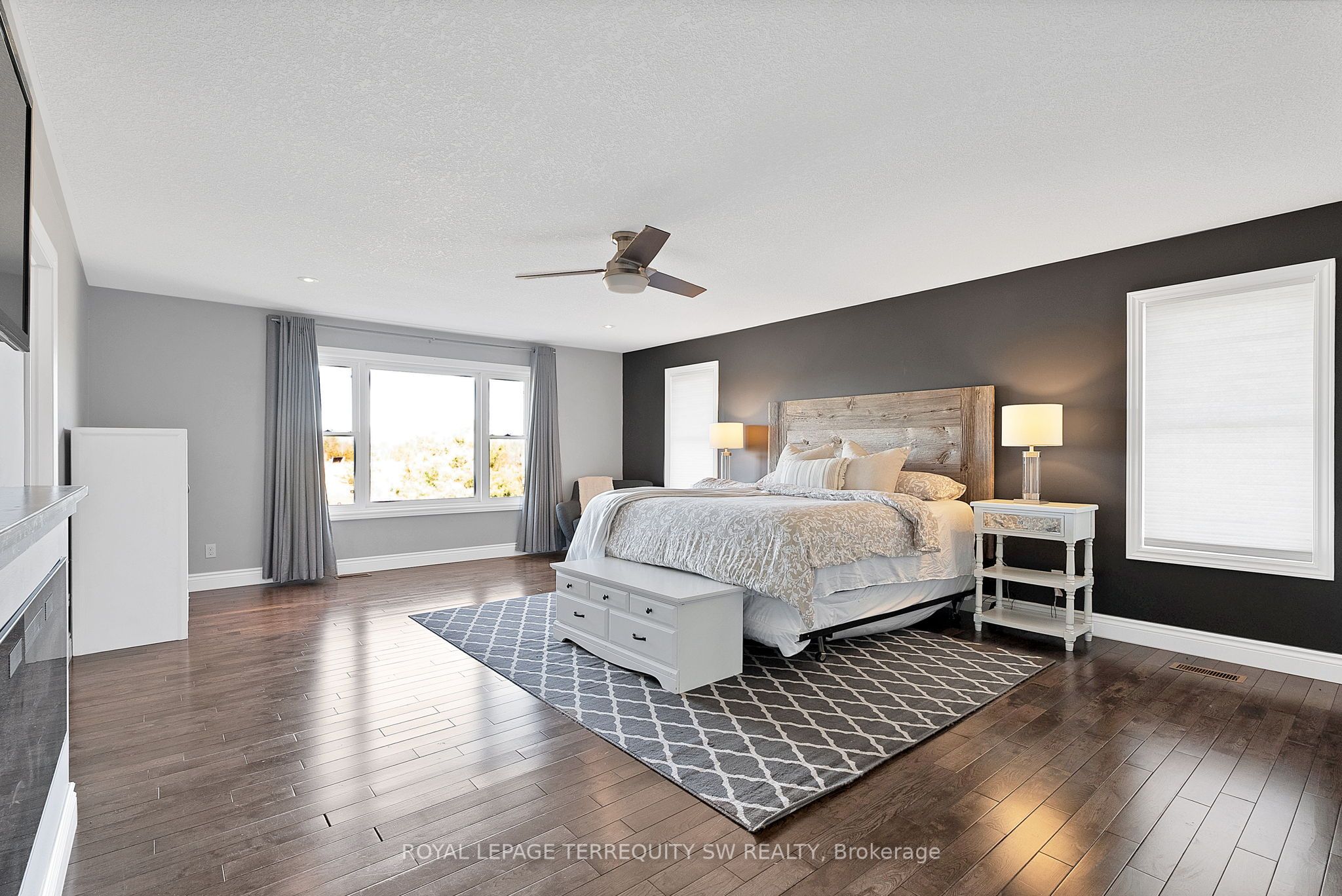 2299 Blessington Road Property Photo 17