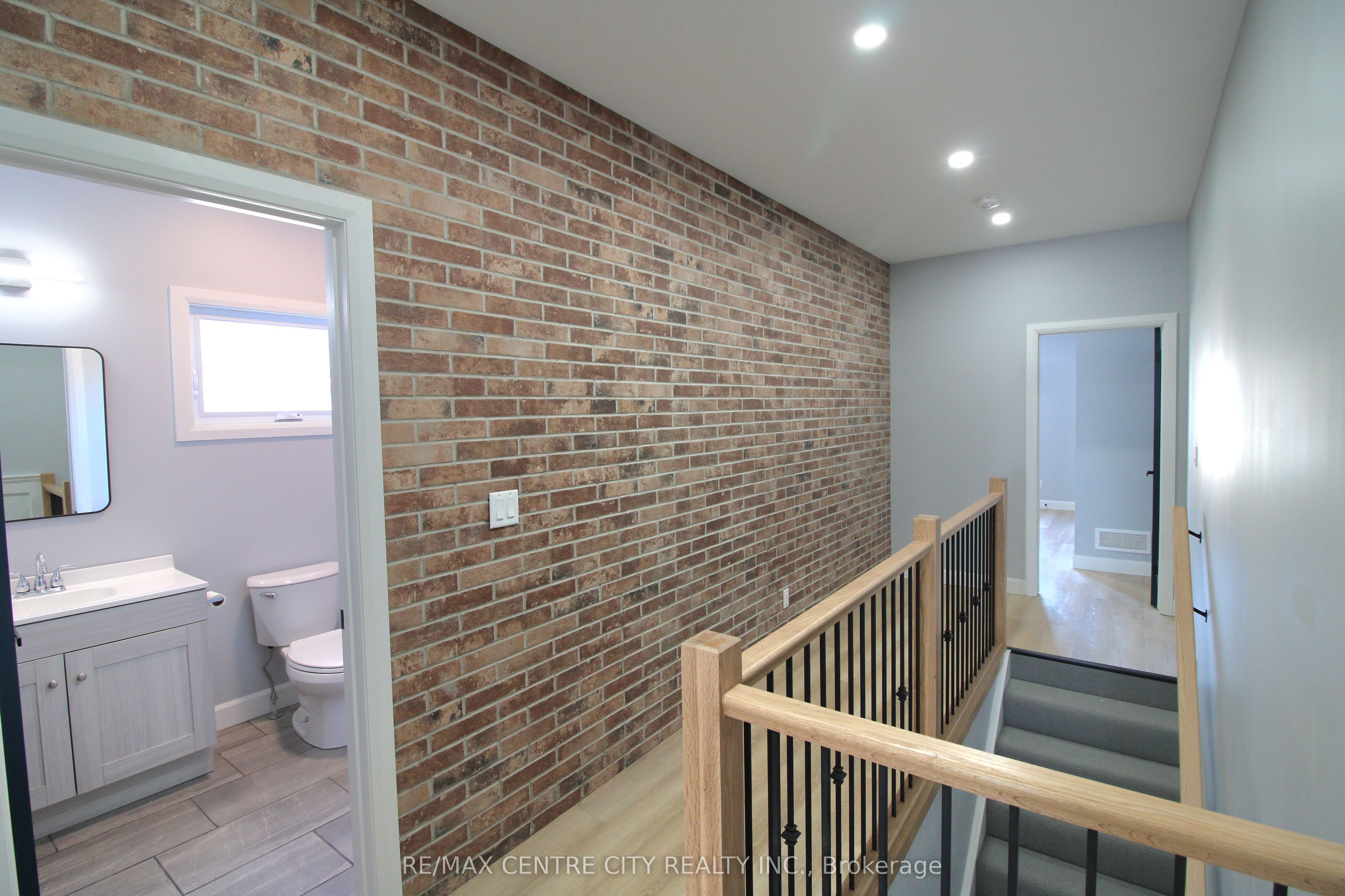 126 Price Street Property Photo 15