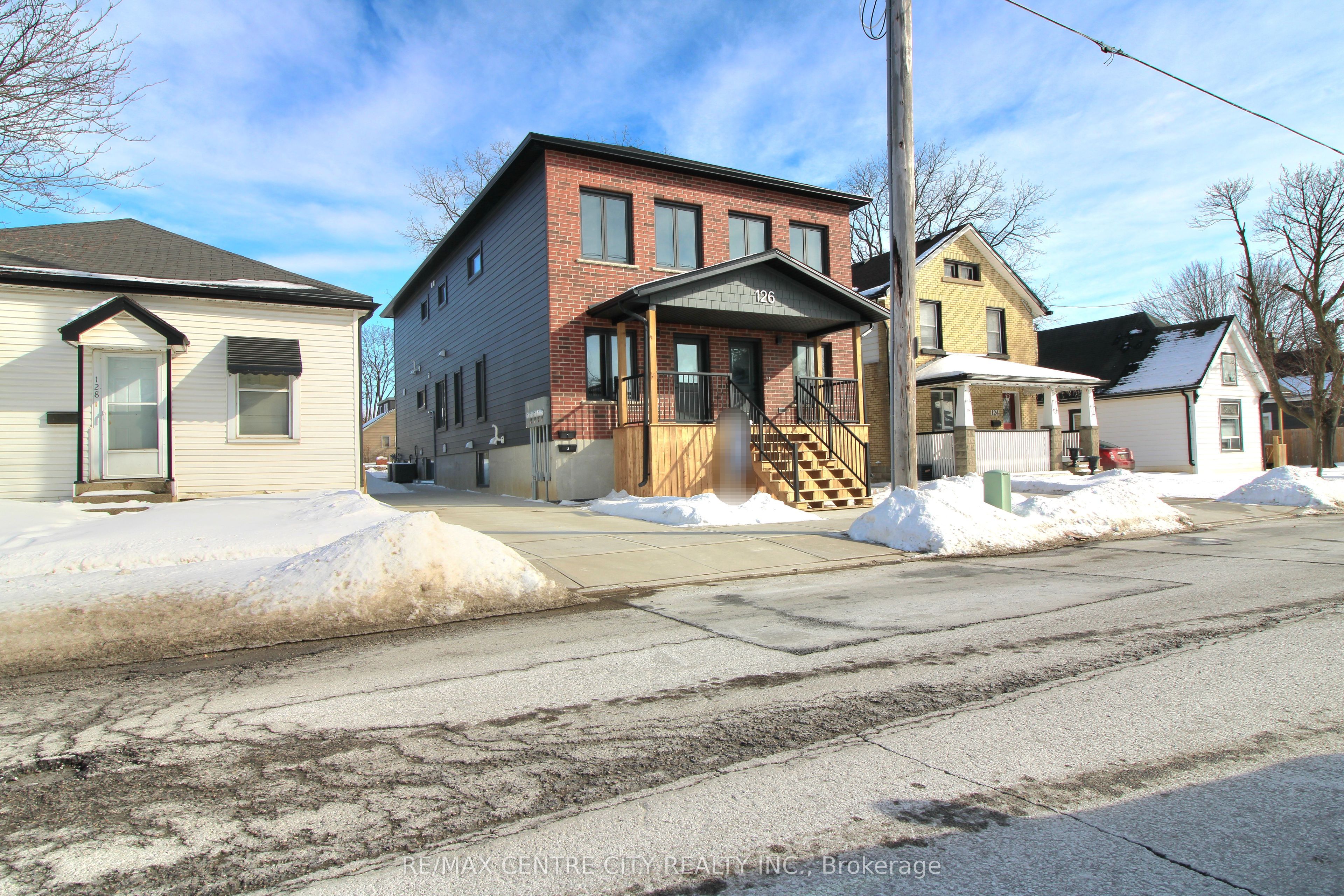 126 Price Street Property Photo 1