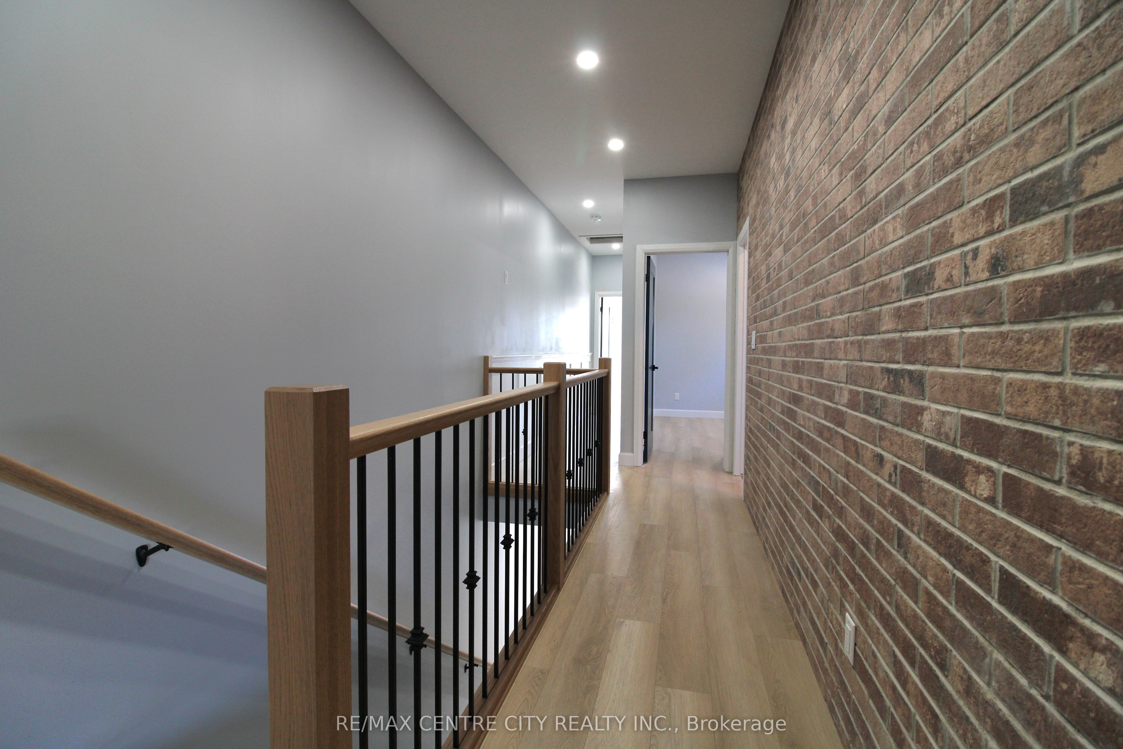 126 Price Street Property Photo 12
