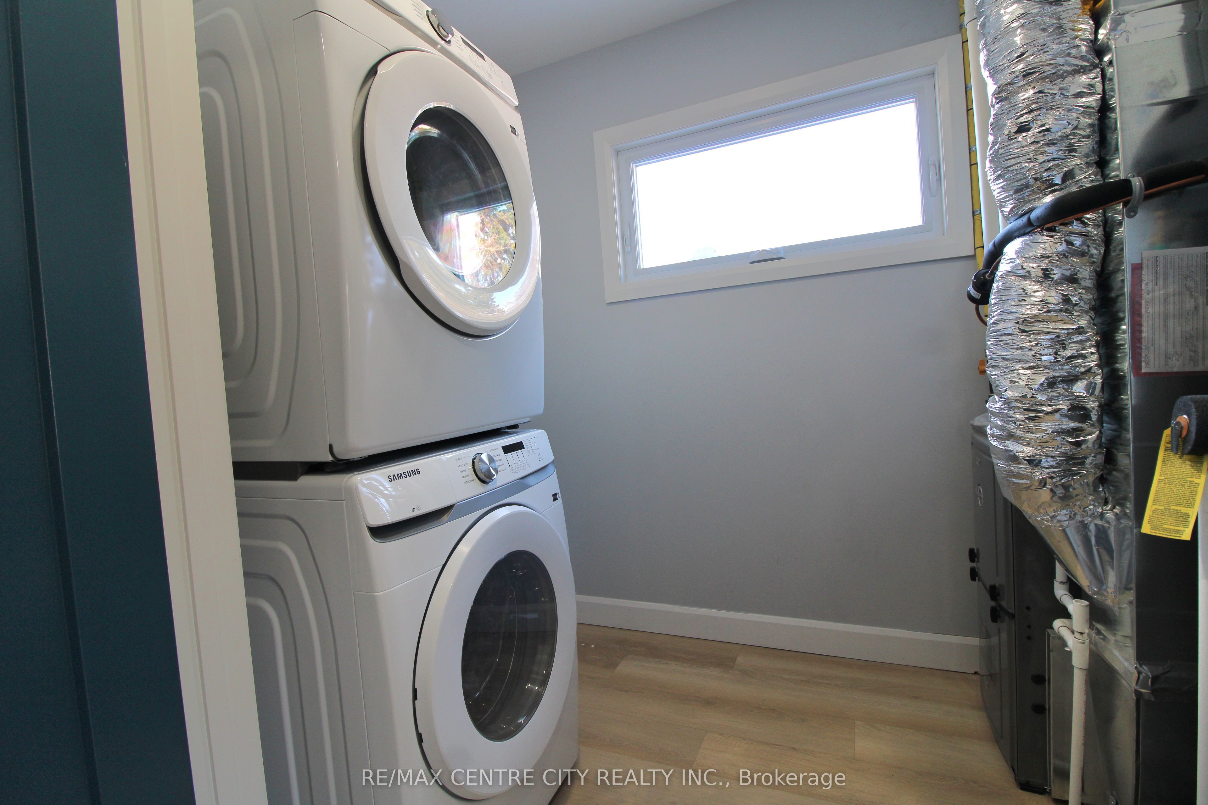 126 Price Street Property Photo 18