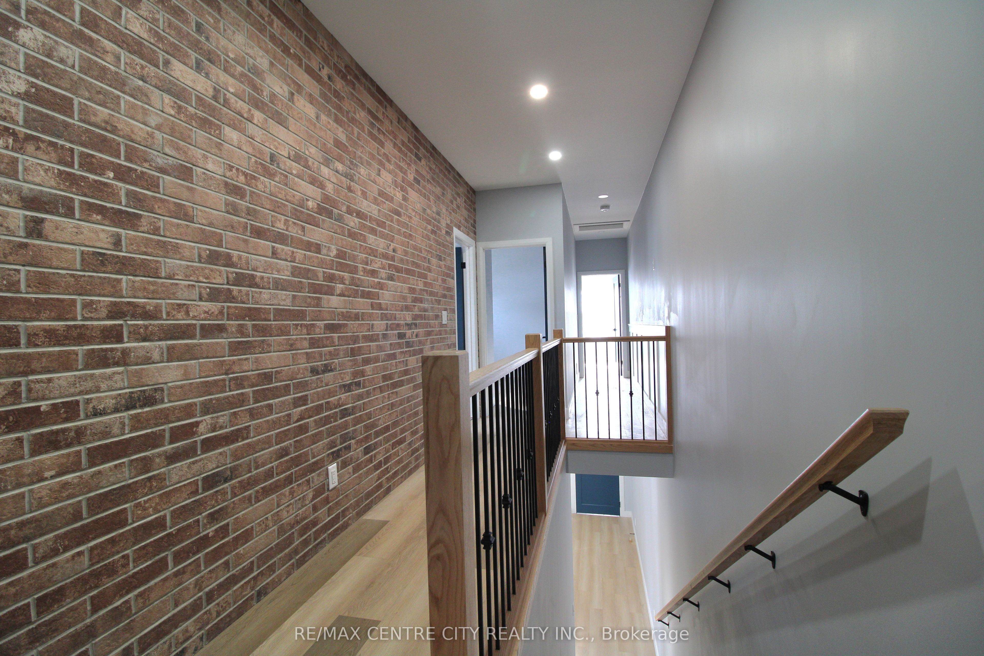 126 Price Street Property Photo 27