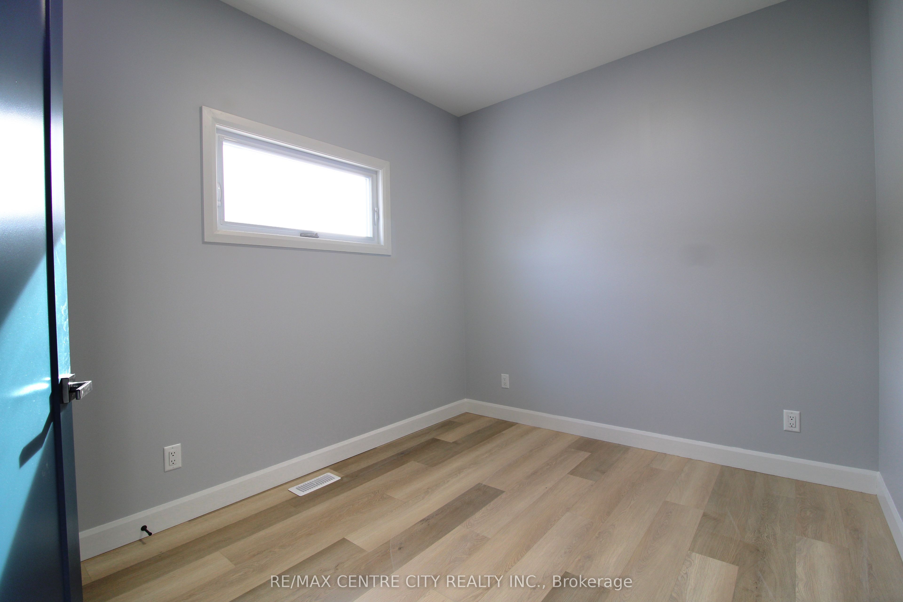 126 Price Street Property Photo 28
