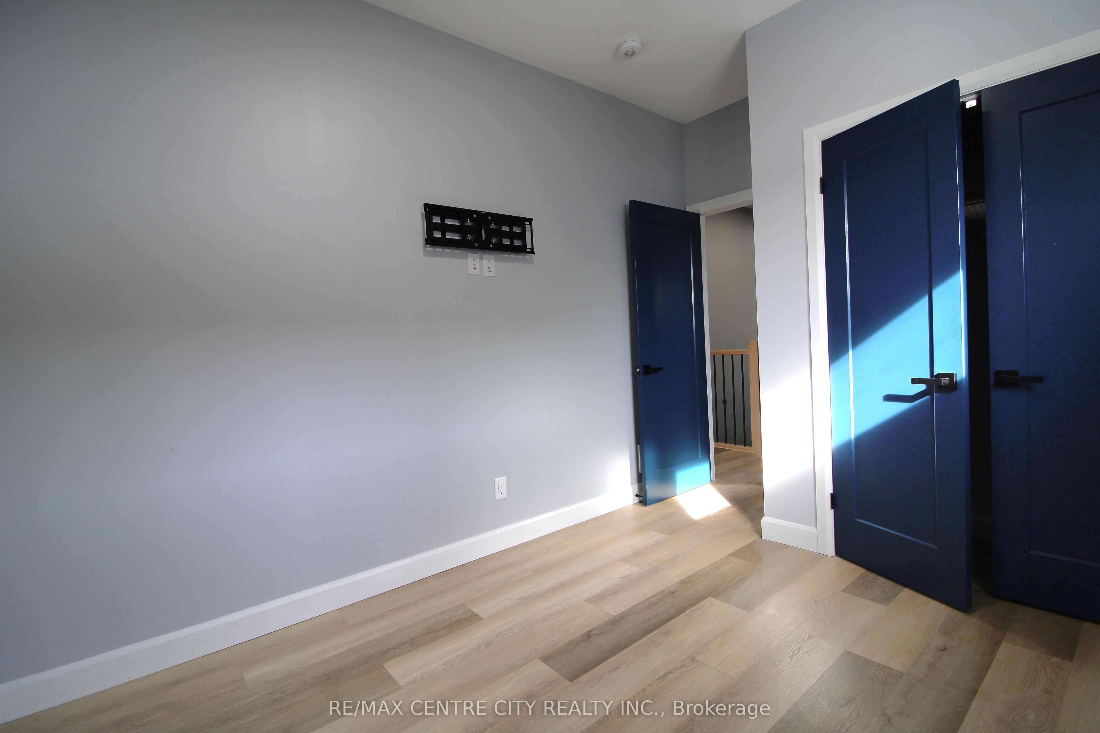 126 Price Street Property Photo 29