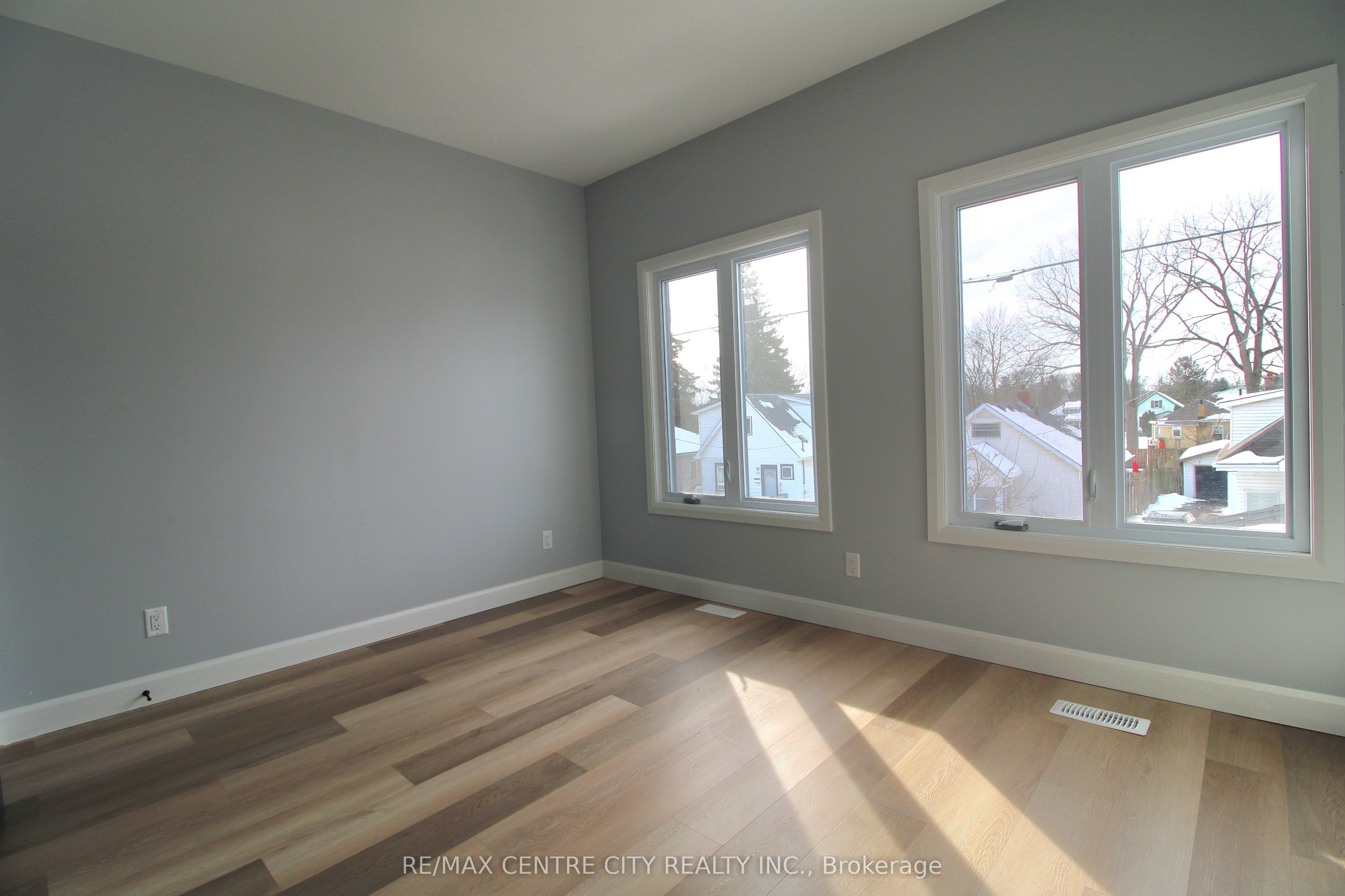 126 Price Street Property Photo 30