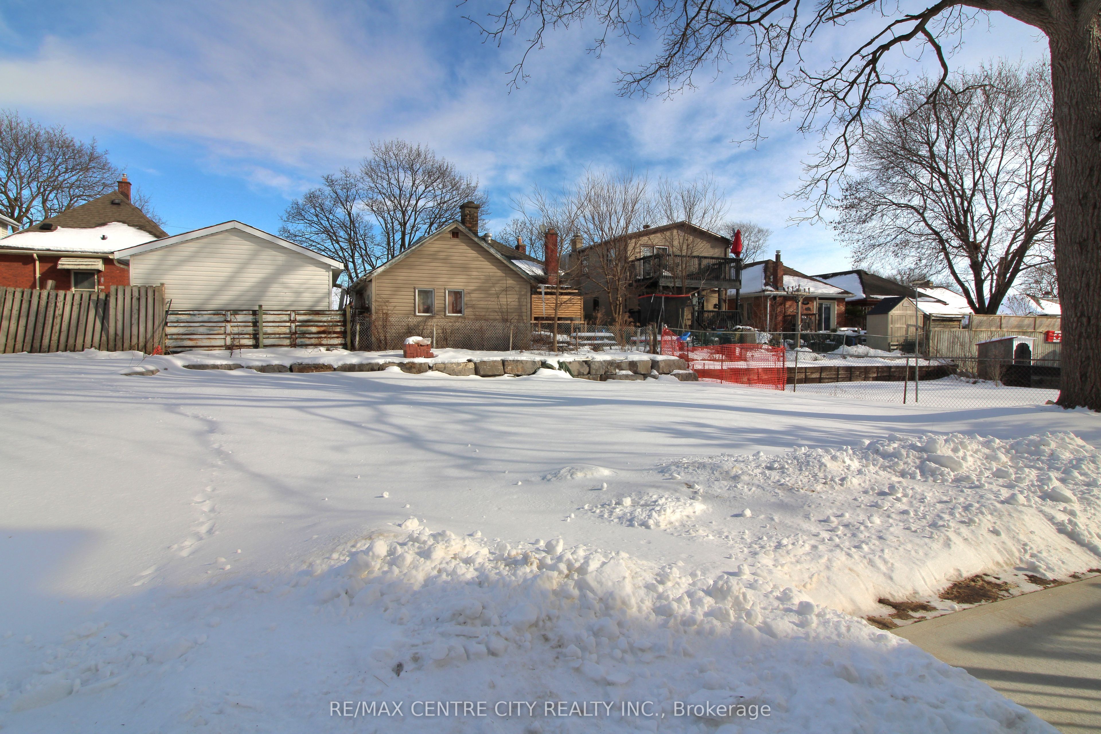 126 Price Street Property Photo 48