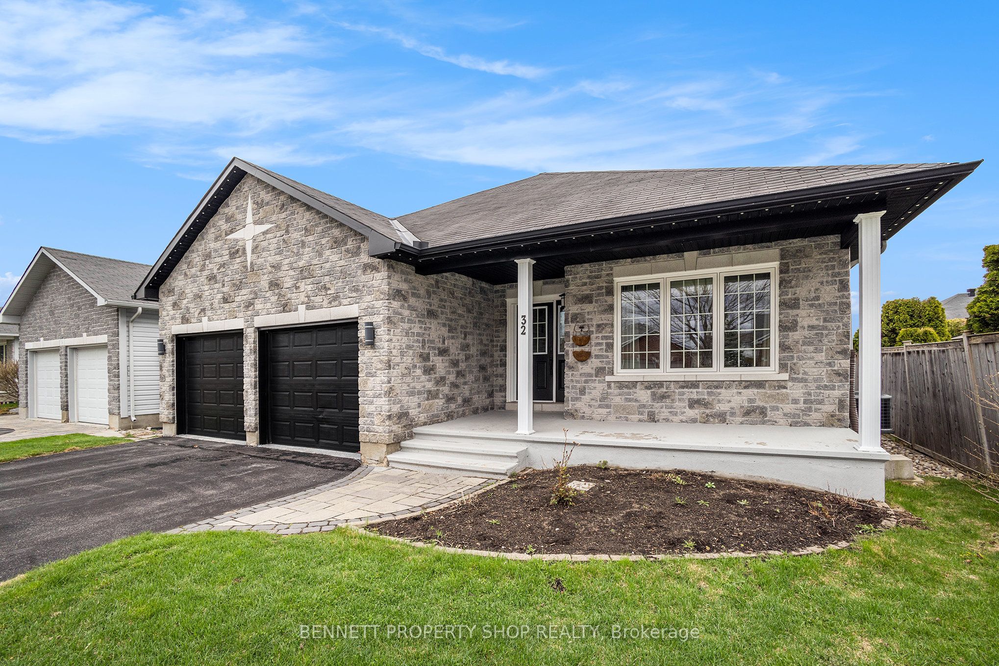 32 Johanna Street Property Photo