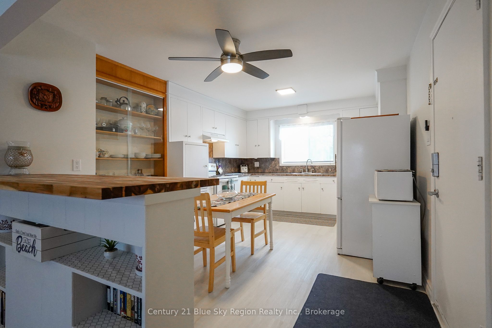 #22 - 40 Judge Avenue Property Photo 11
