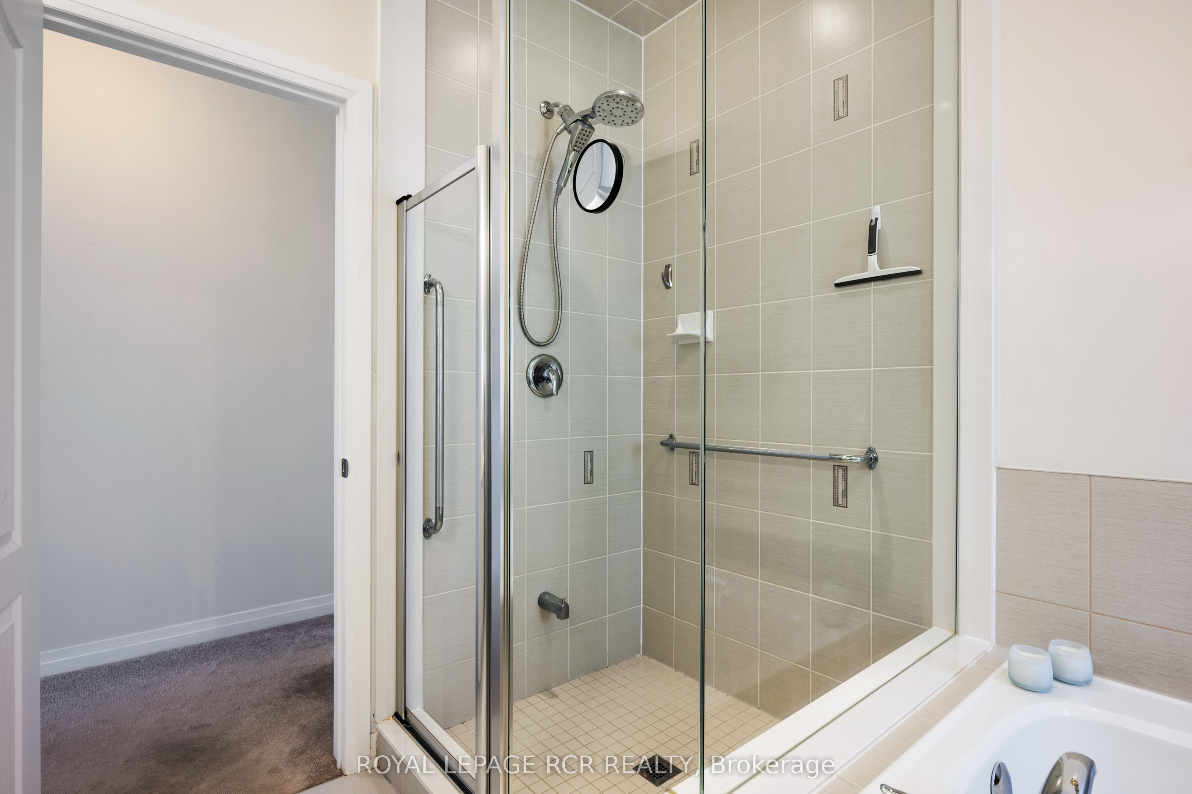18 Jenkins Street Property Photo 37