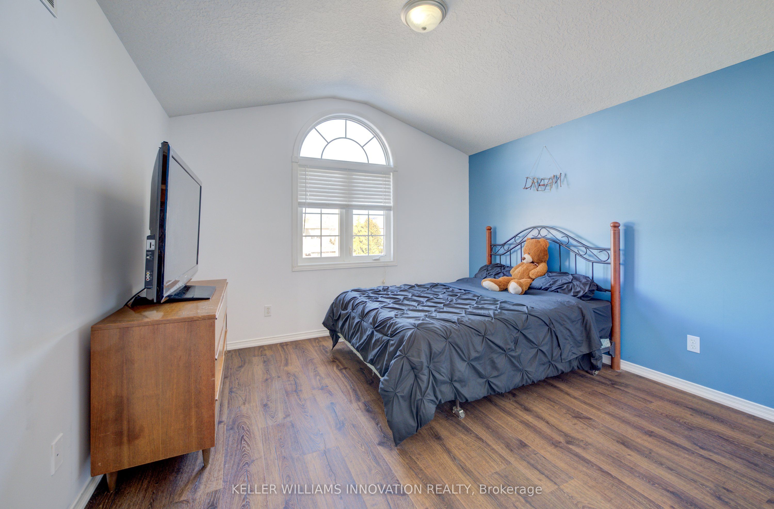 37 Grey Oak Drive Property Photo 19