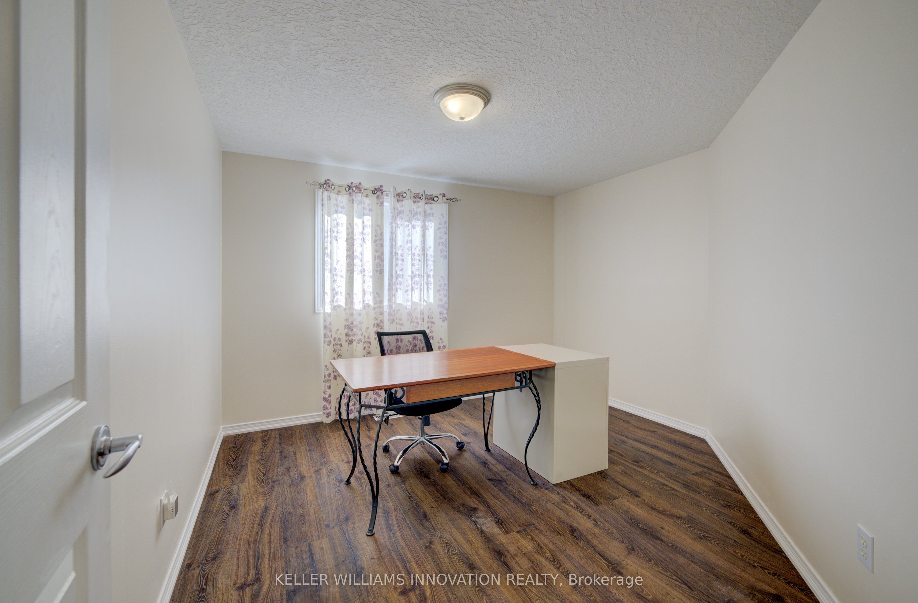 37 Grey Oak Drive Property Photo 21