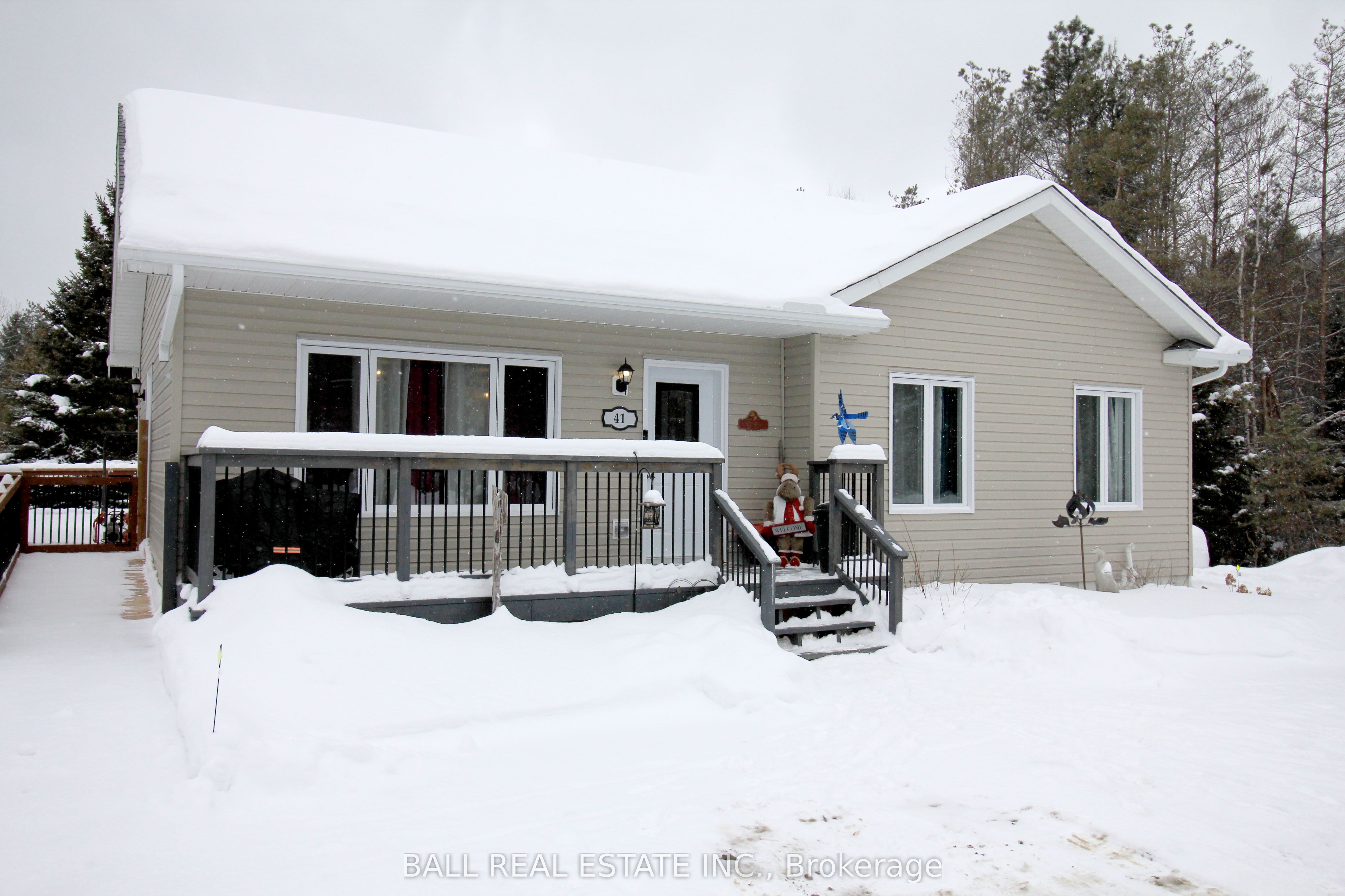 41 Maxwell Settlement Road Property Photo