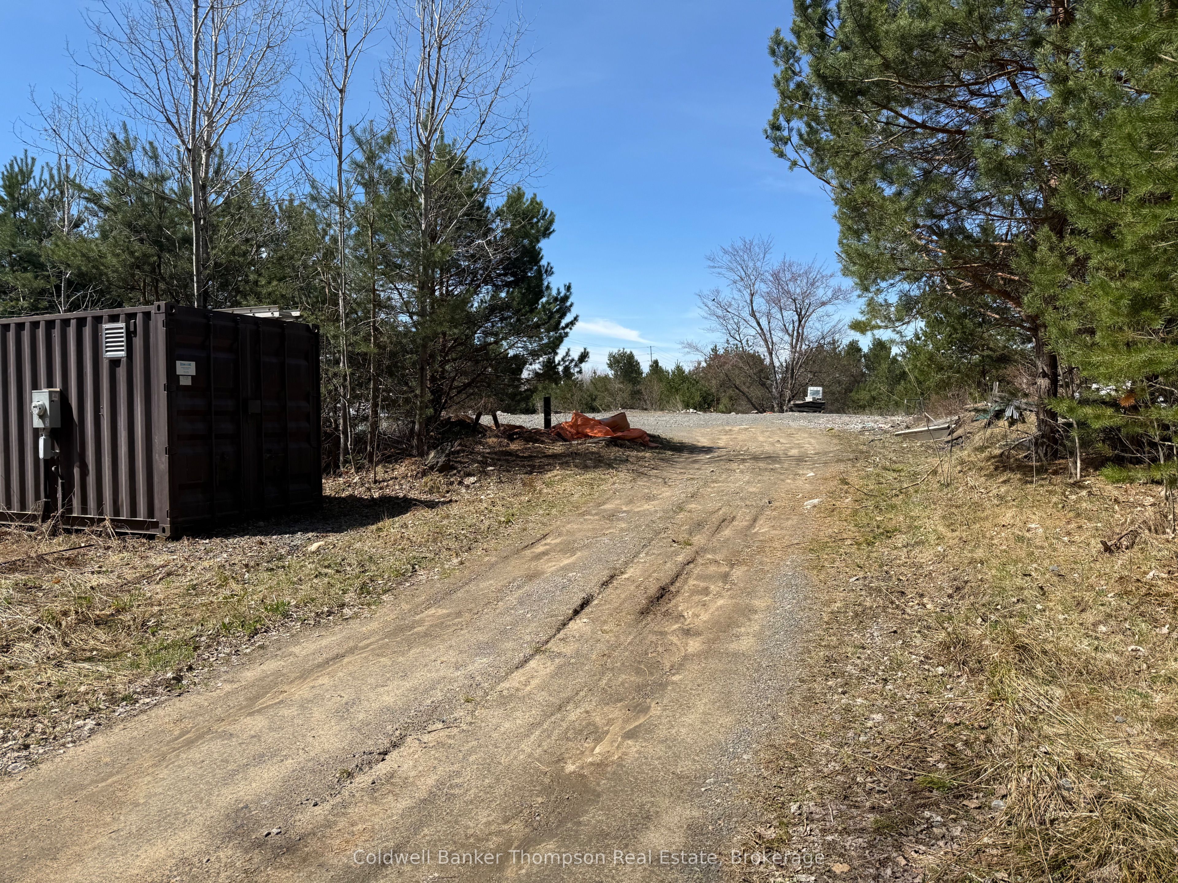 651 Golf Course Road Property Photo 15