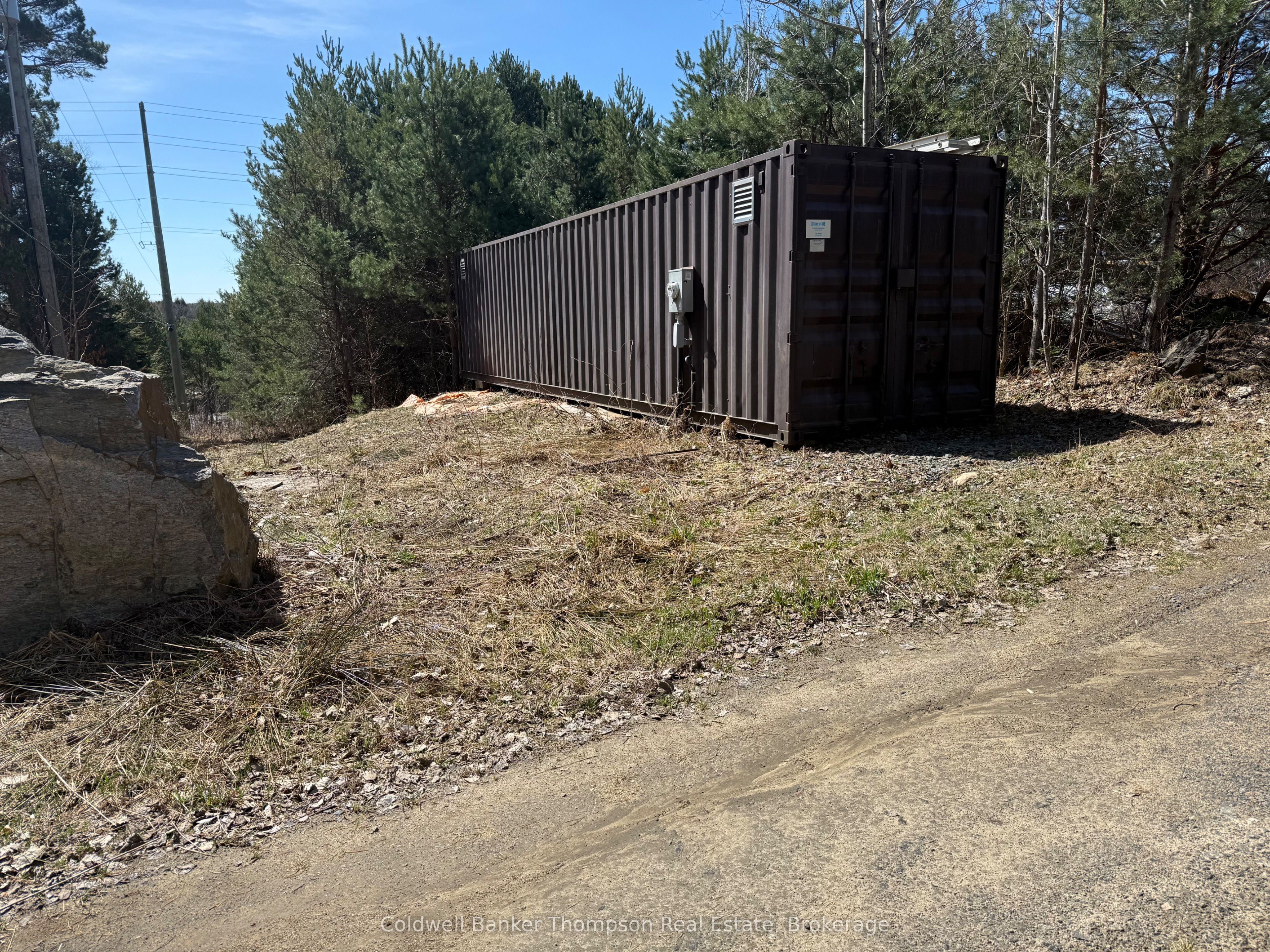 651 Golf Course Road Property Photo 16