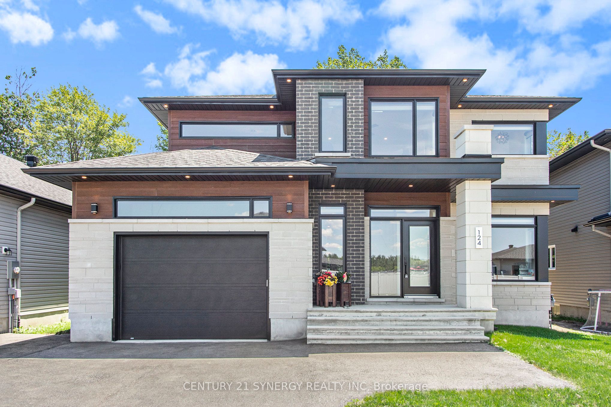 124 Hybrid Street Property Photo