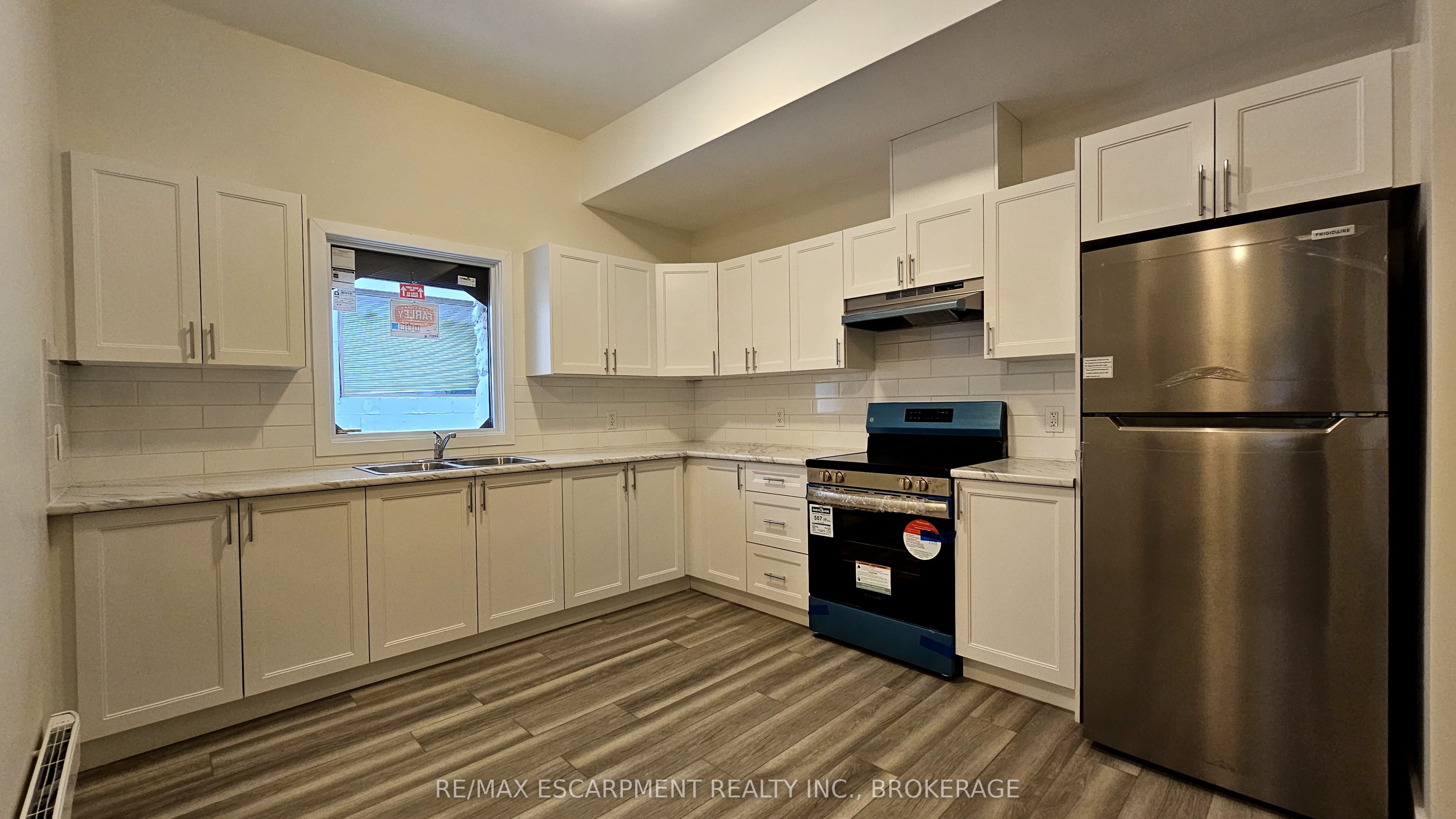 363 Front Street Property Photo 3