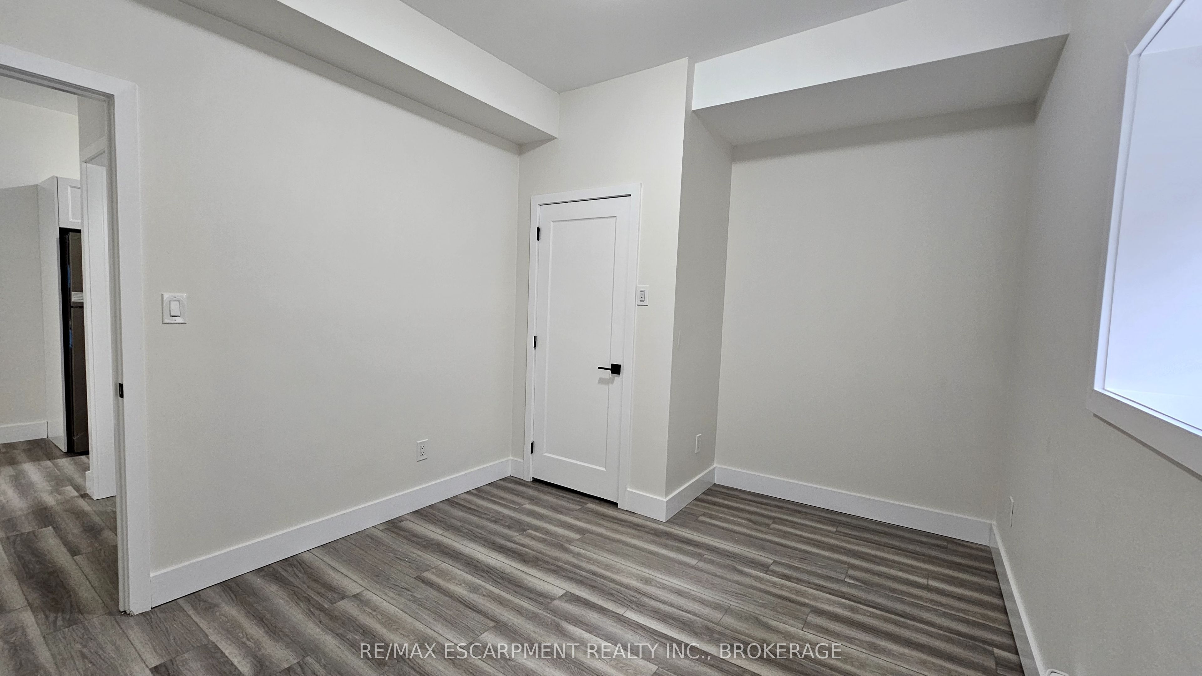 363 Front Street Property Photo 11