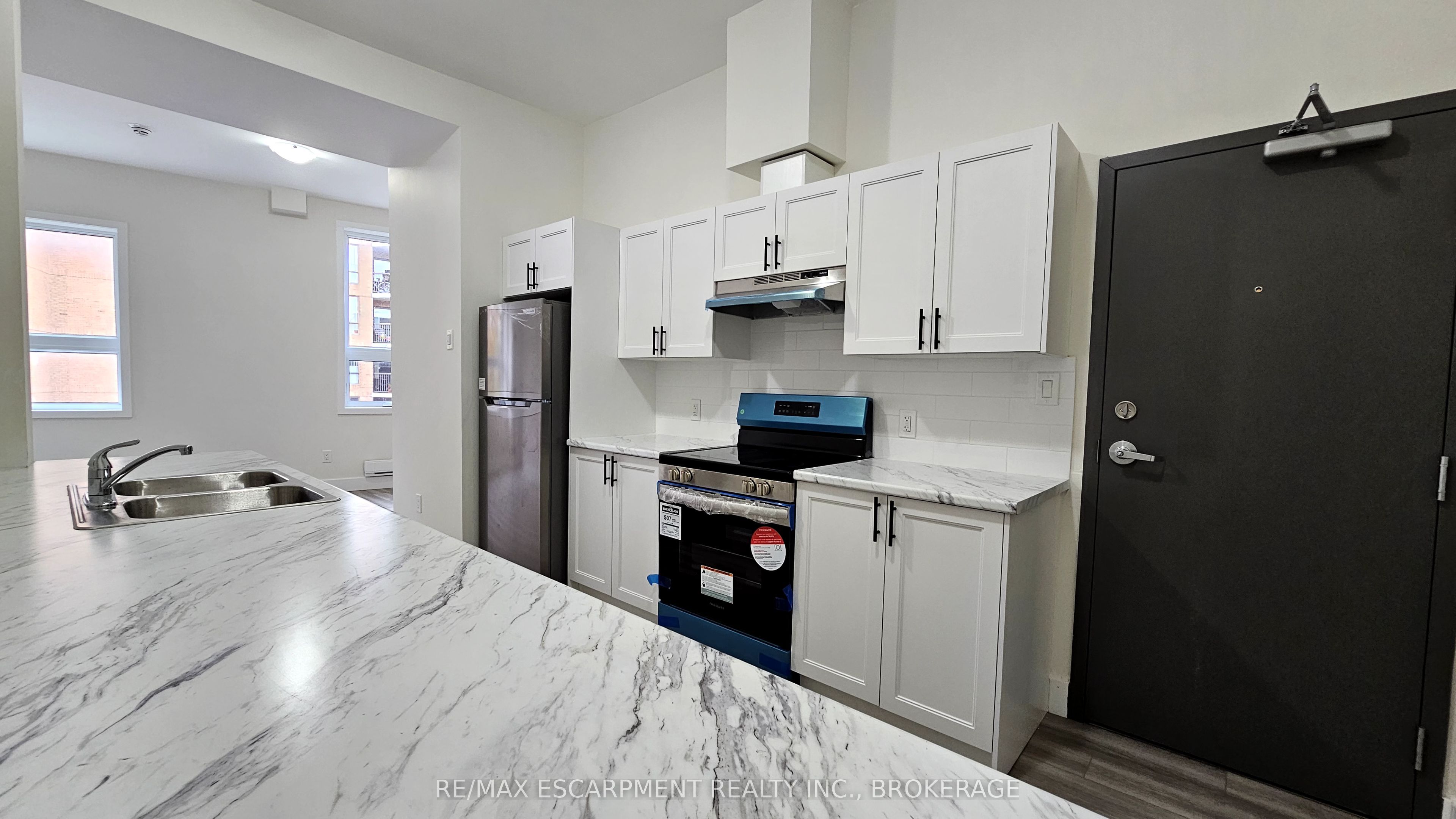 363 Front Street Property Photo 12