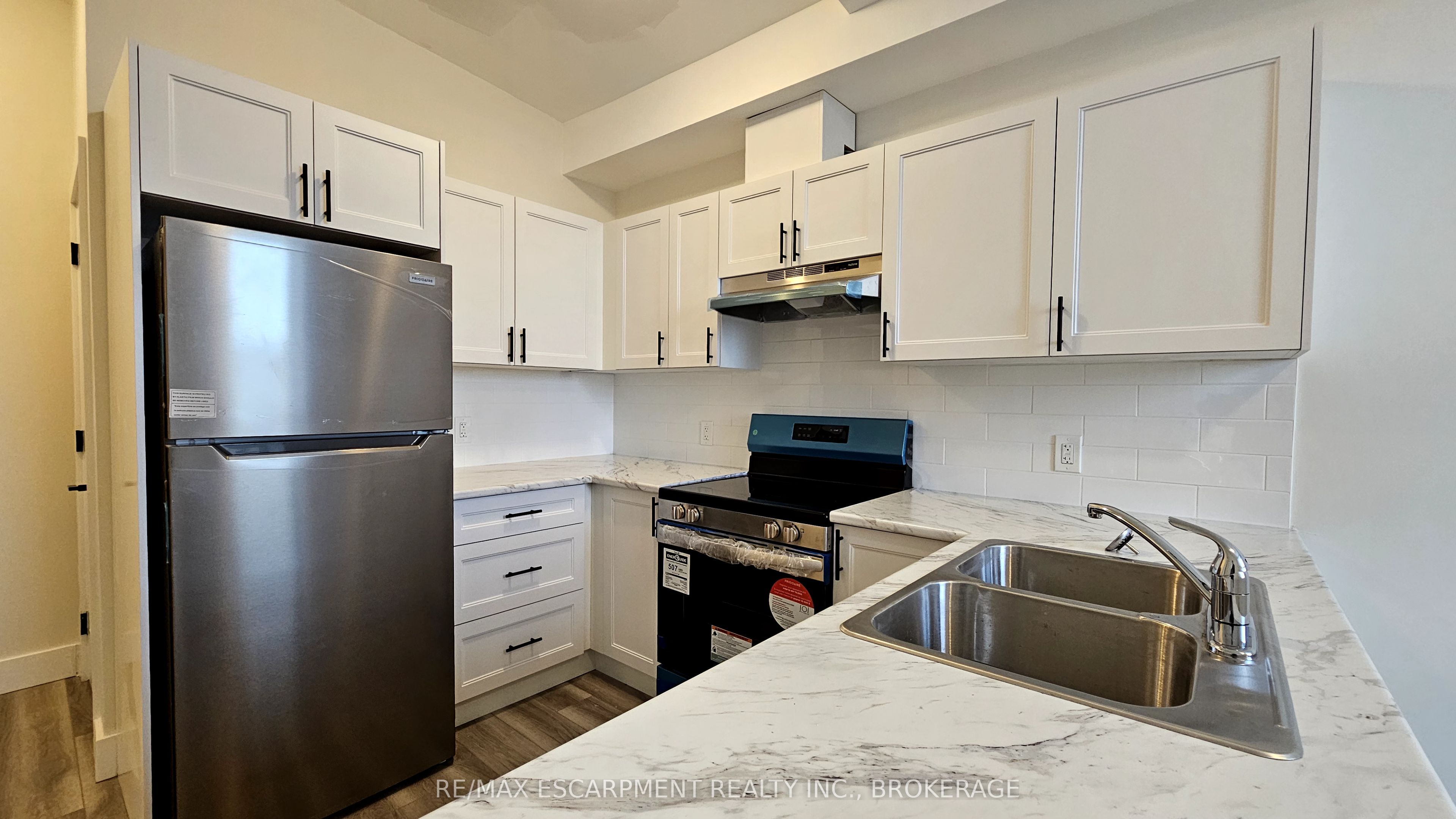363 Front Street Property Photo 17
