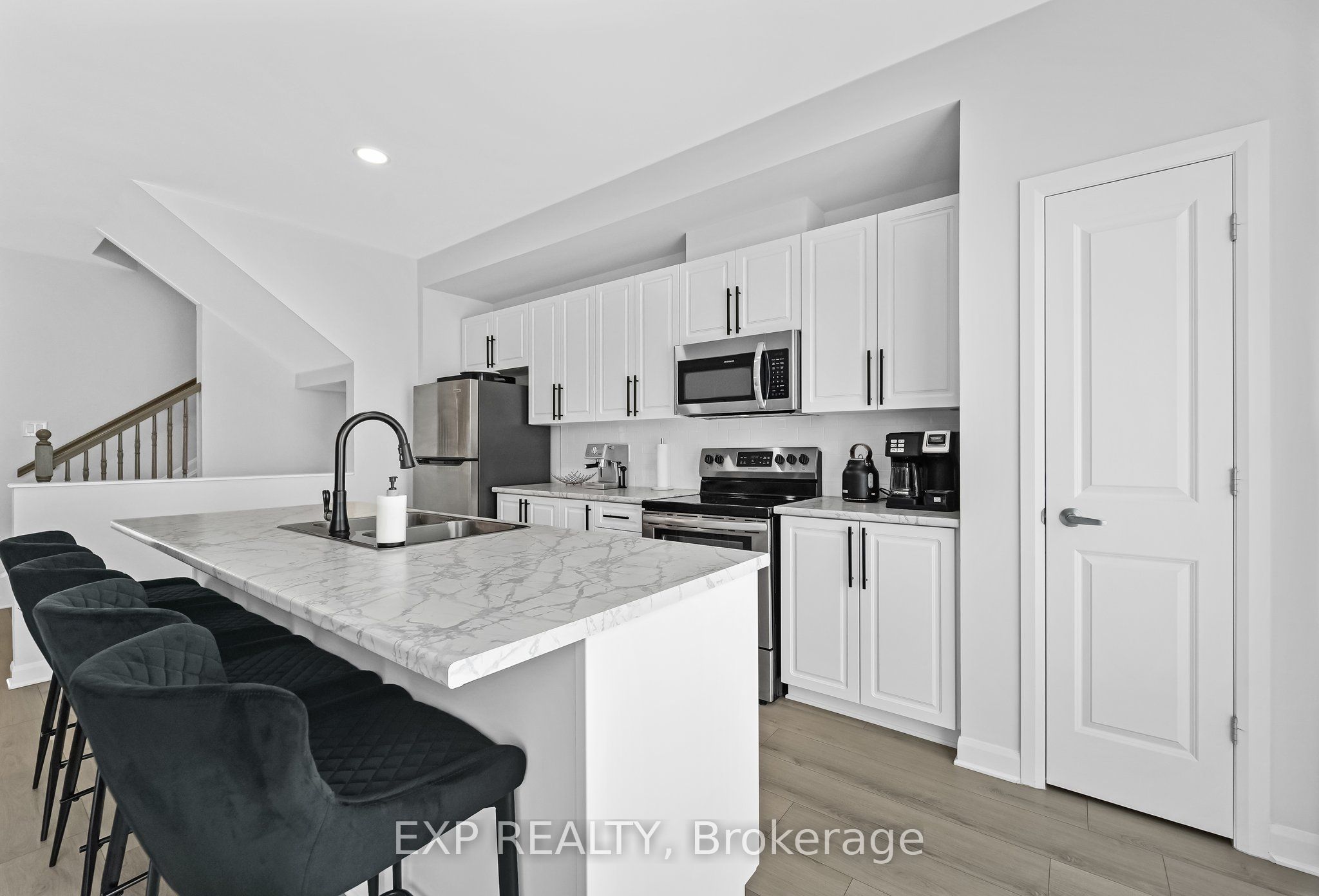 740 Sebastian Street Property Photo 17