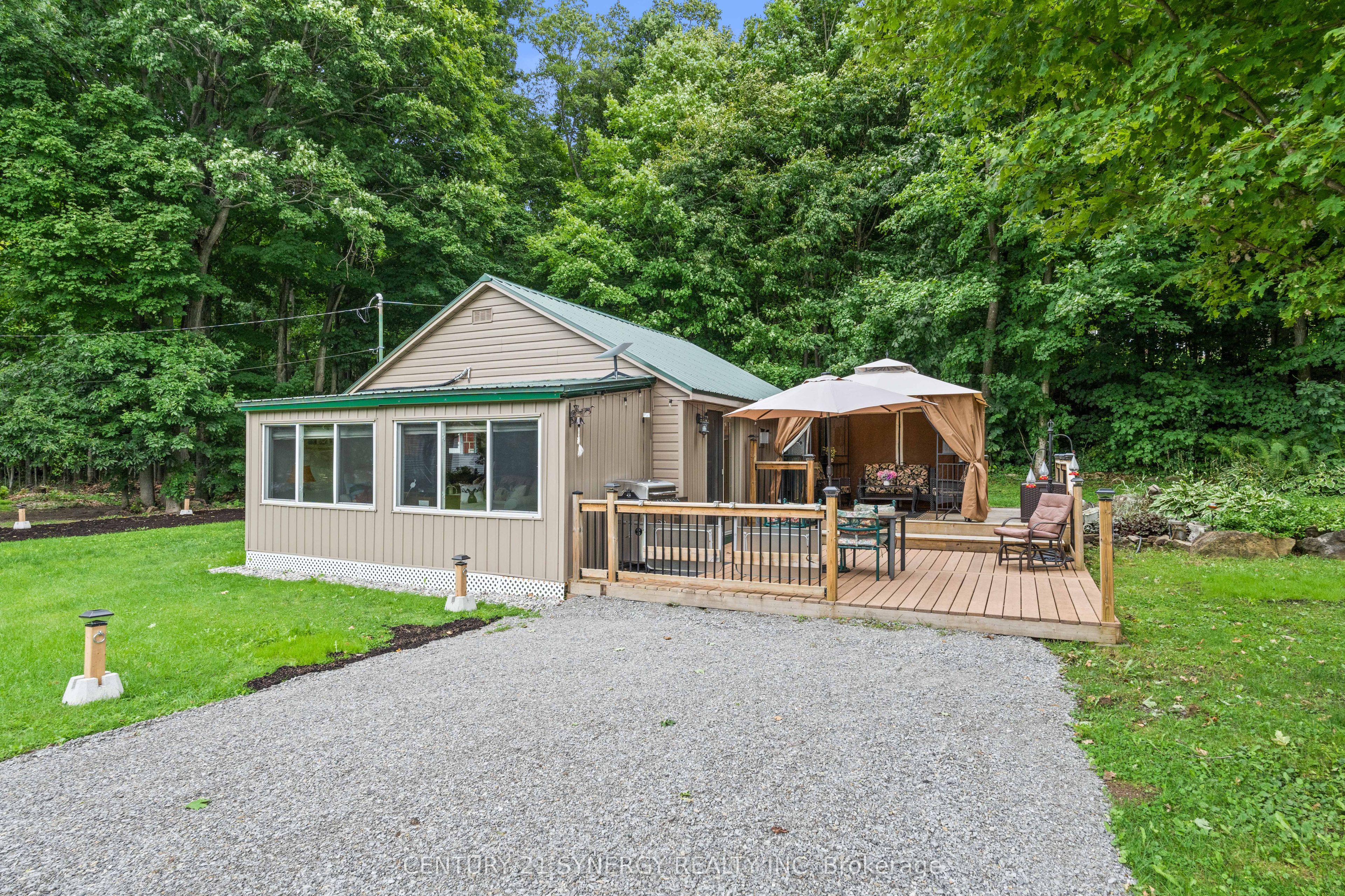 846 Ub8 Road Property Photo