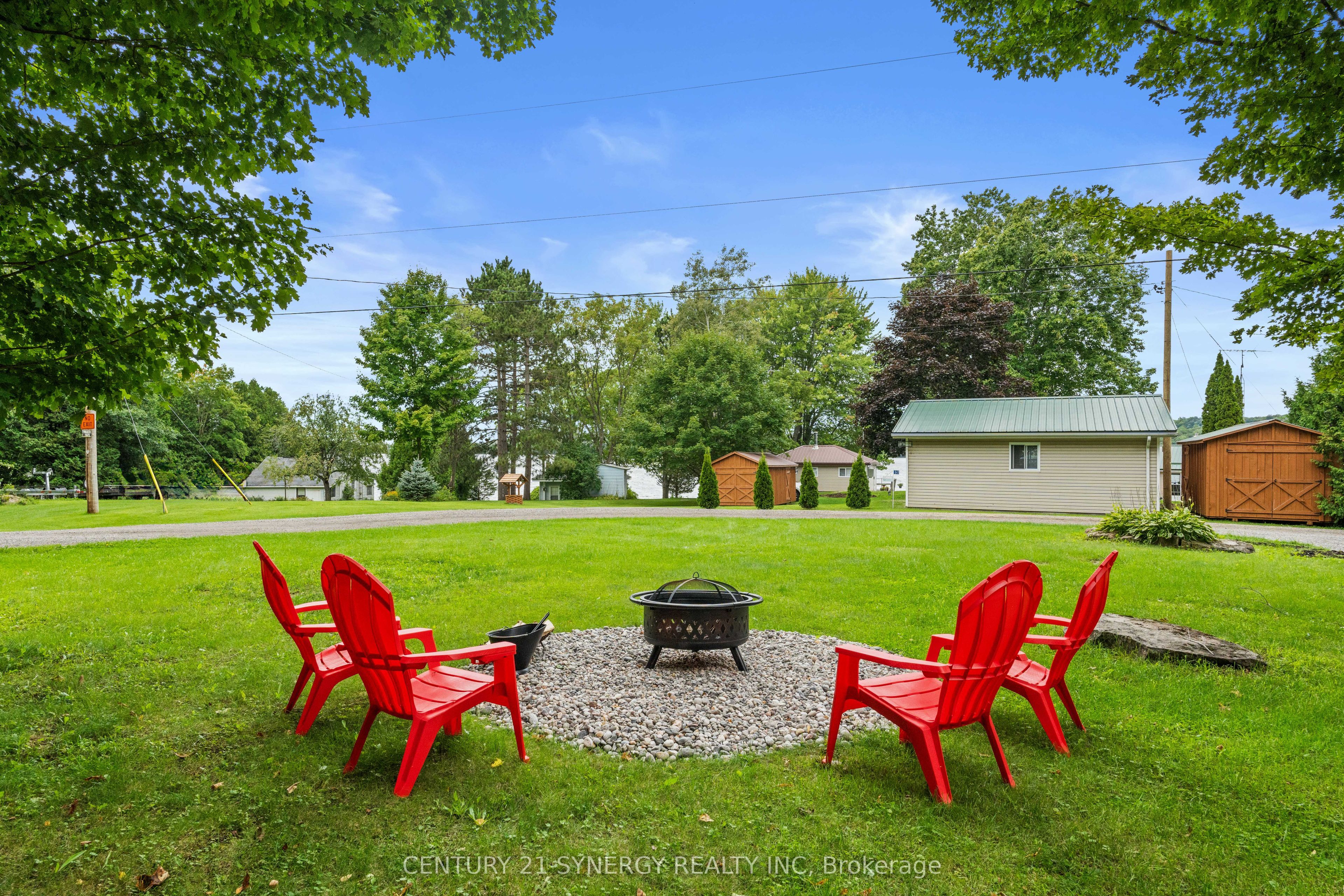 846 Ub8 Road Property Photo 11