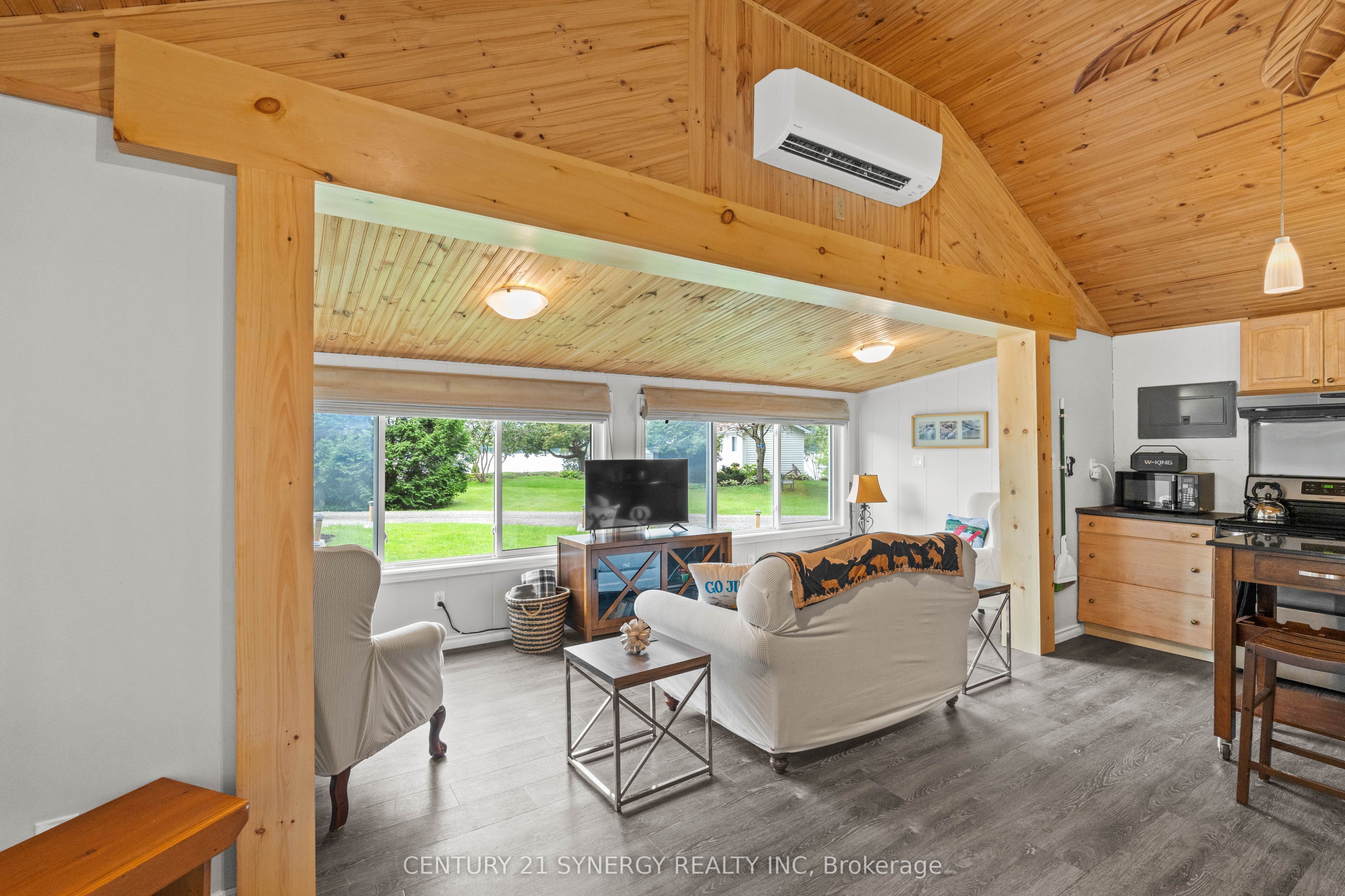 846 Ub8 Road Property Photo 20