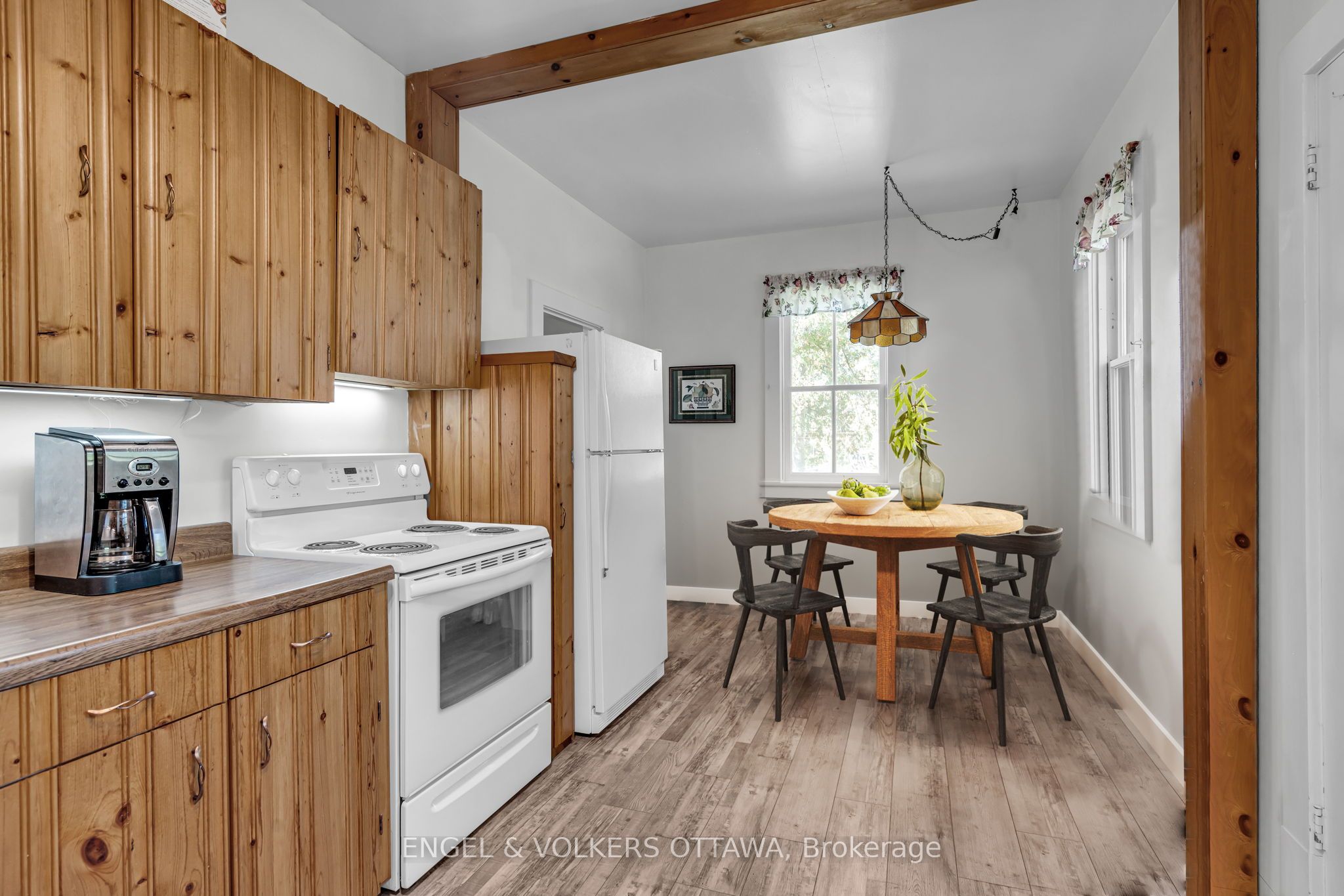 5349 Calabogie Road Property Photo 11