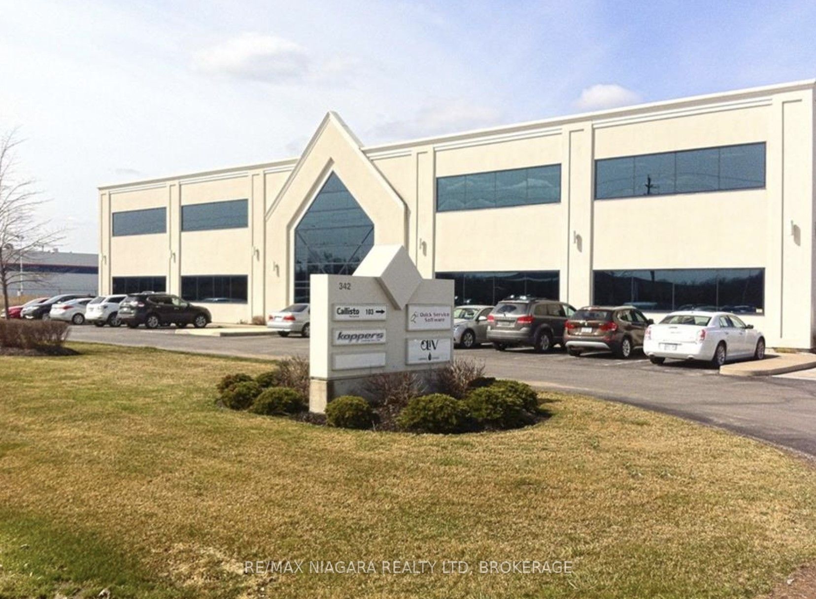 #104 - 342 Townline Road Property Photo 2
