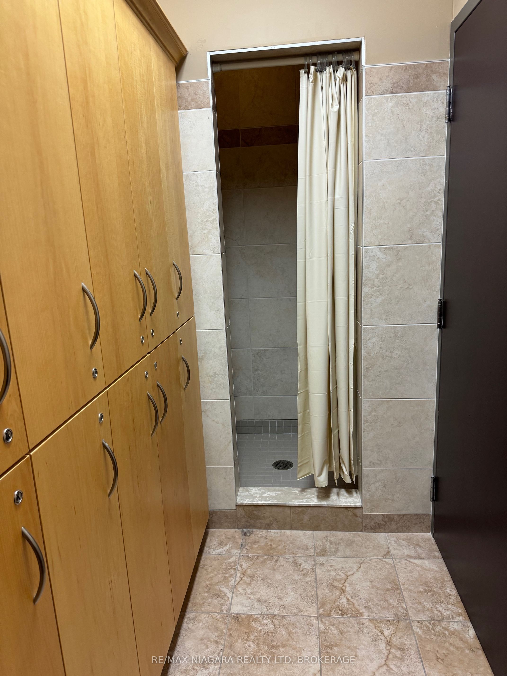 #104 - 342 Townline Road Property Photo 5