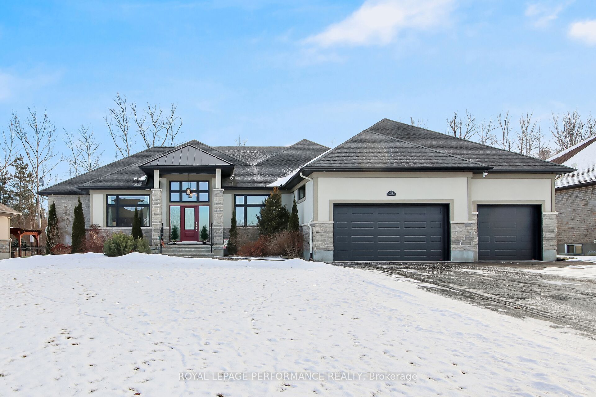 7412 Blue Water Crescent Property Photo 1