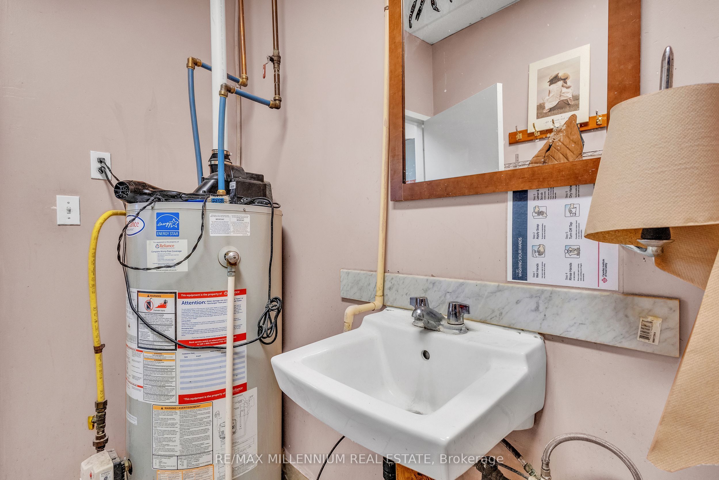 895 Langs Drive Property Photo 24