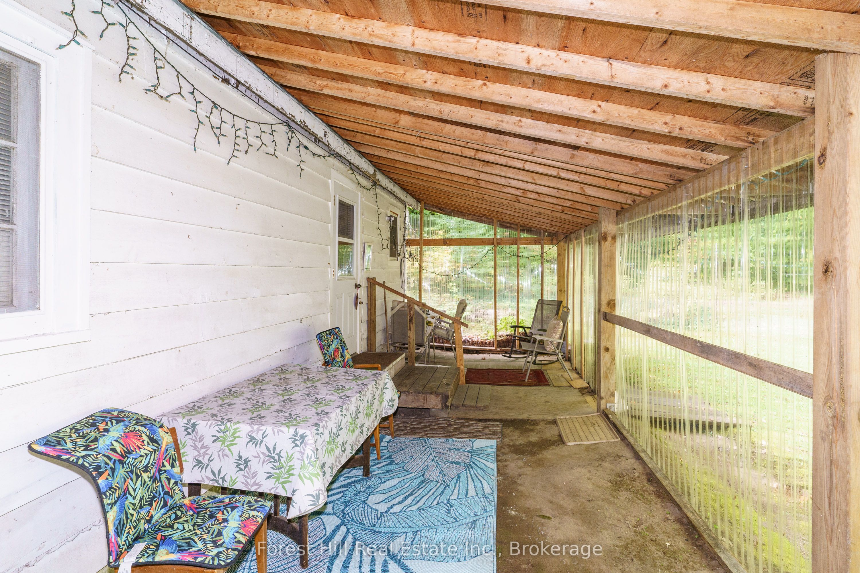 1041 Longline Lake Road Property Photo 18