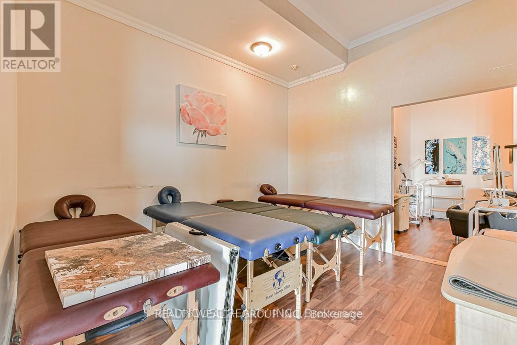 #main Flr - 49 William Street Property Photo 7