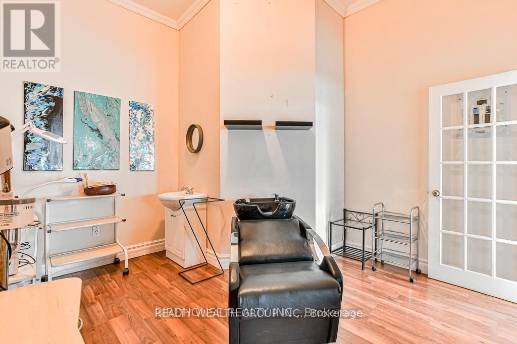 #main Flr - 49 William Street Property Photo 8