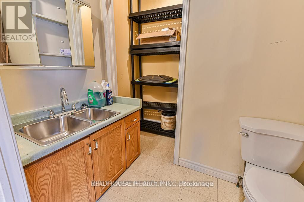 #main Flr - 49 William Street Property Photo 13