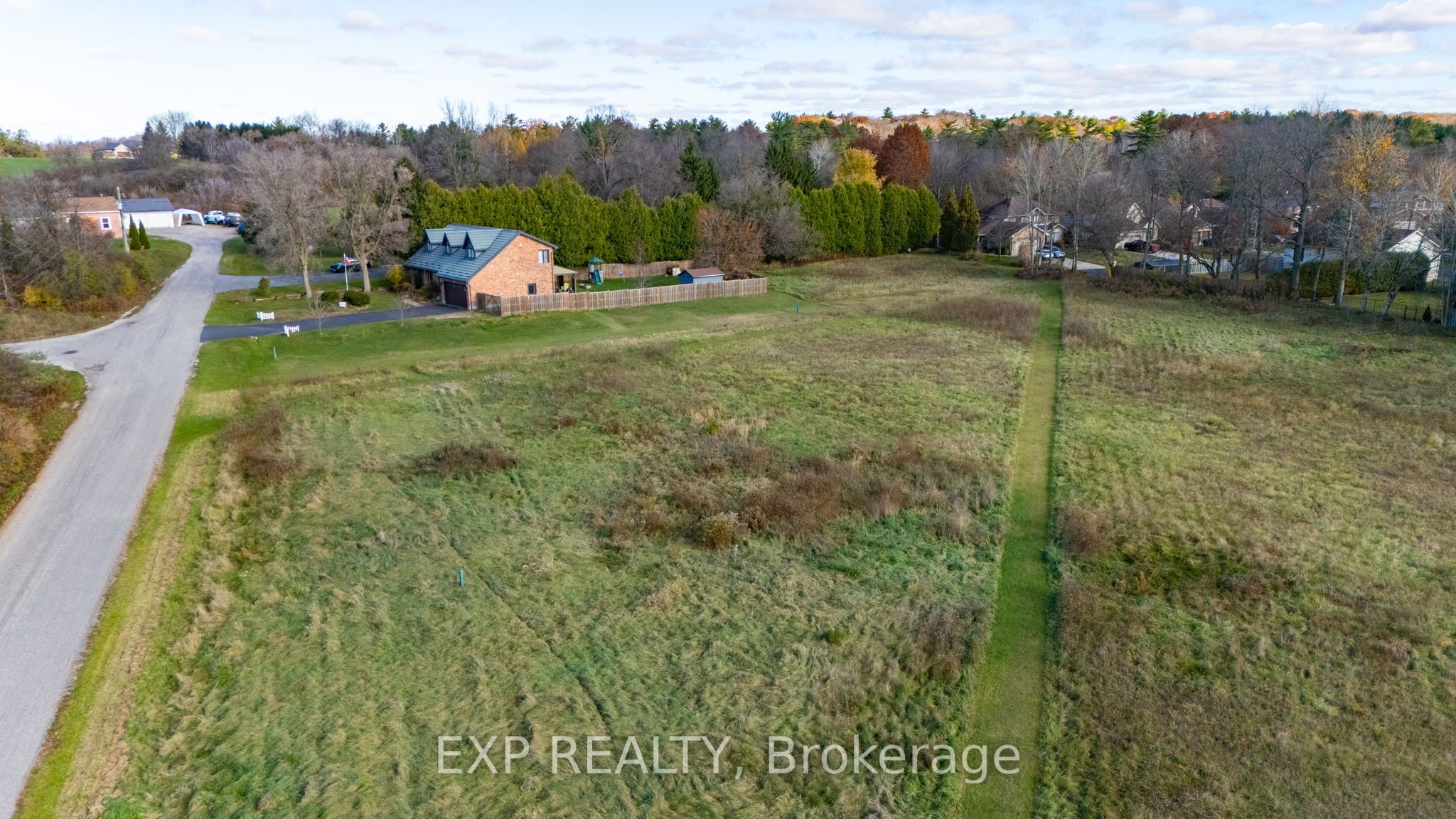 246 North Street Property Photo 15
