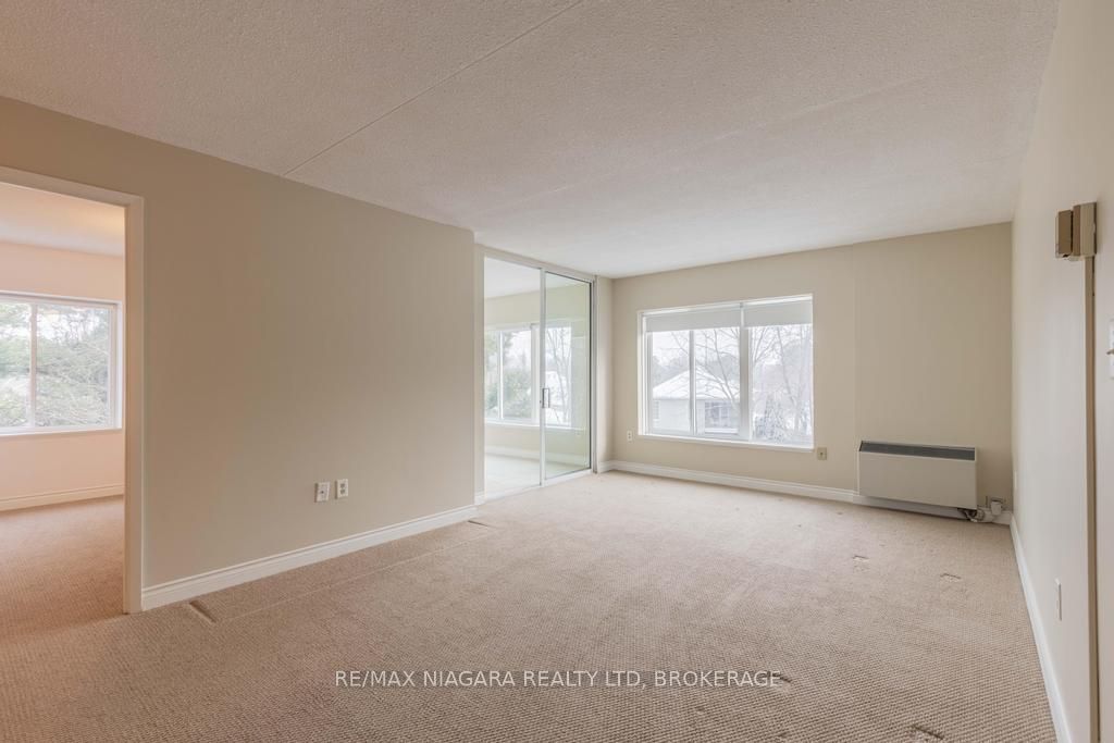#403 - 61 Paffard Street Property Photo 9