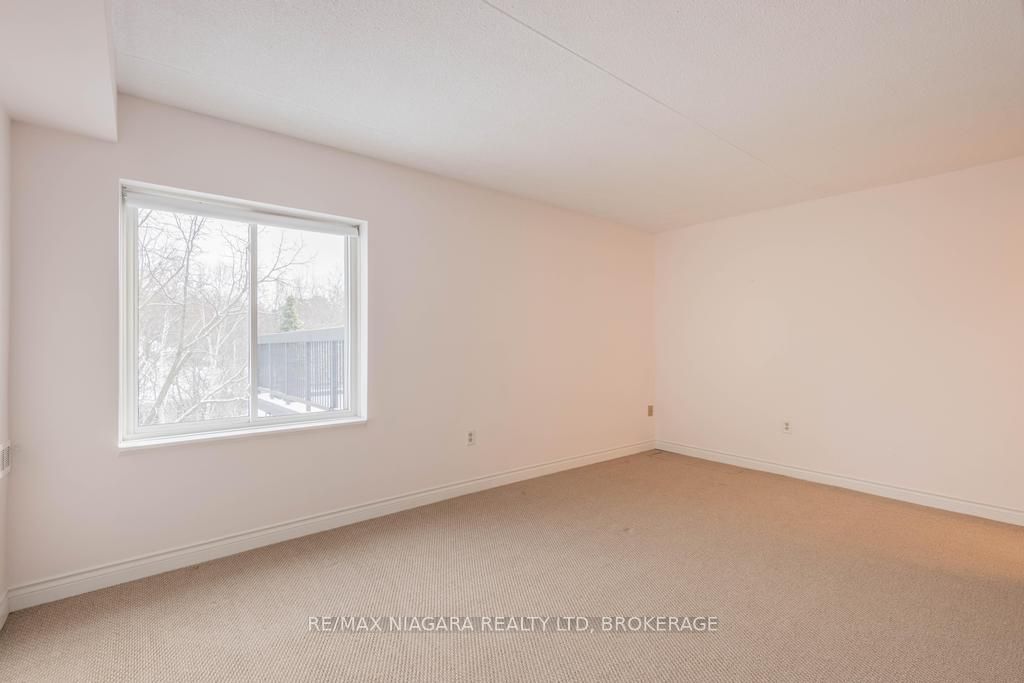 #403 - 61 Paffard Street Property Photo 17