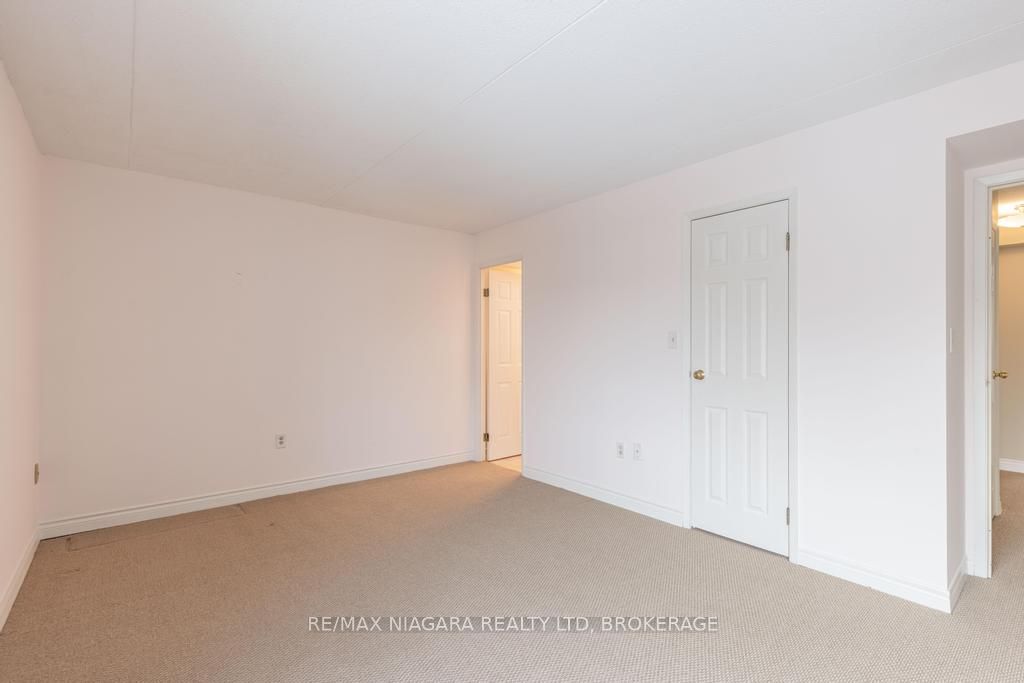 #403 - 61 Paffard Street Property Photo 18