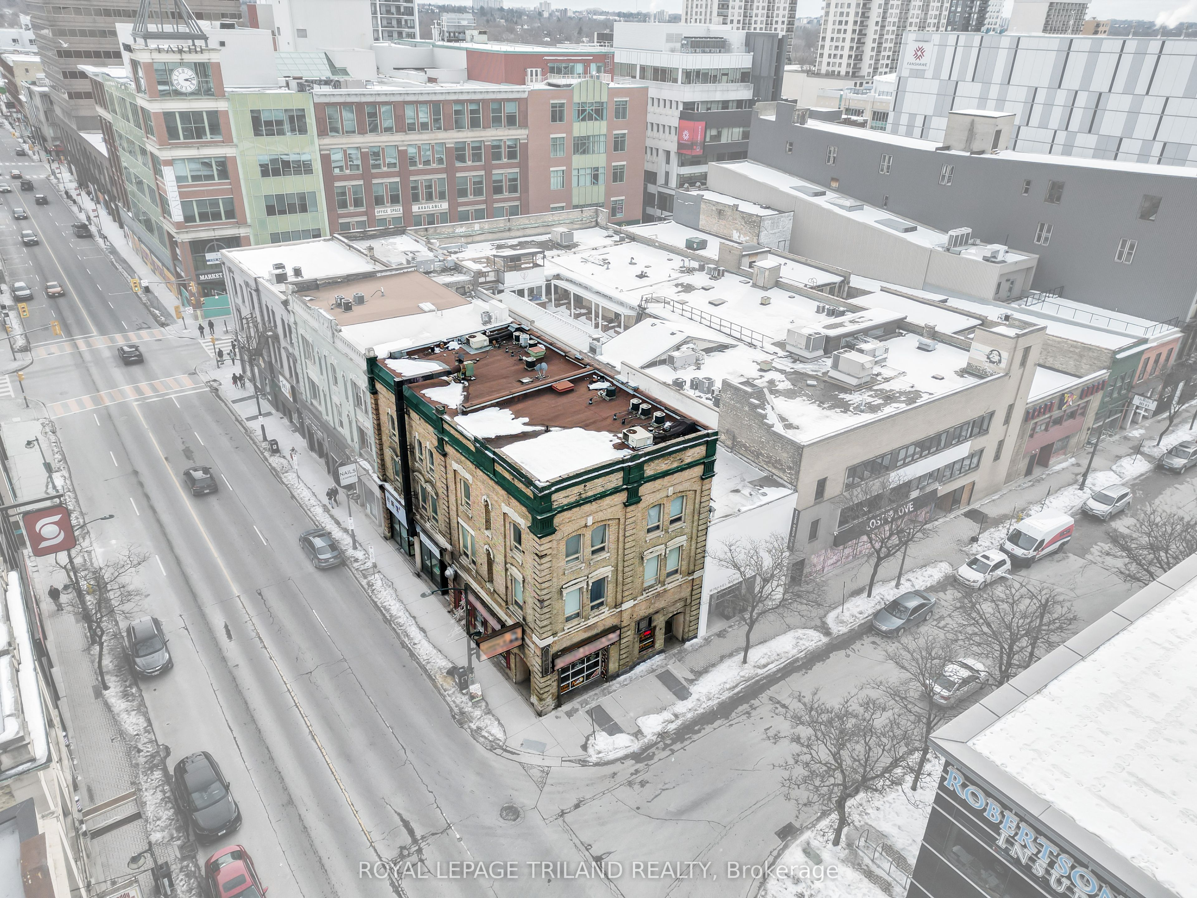 425 Richmond Street Property Photo