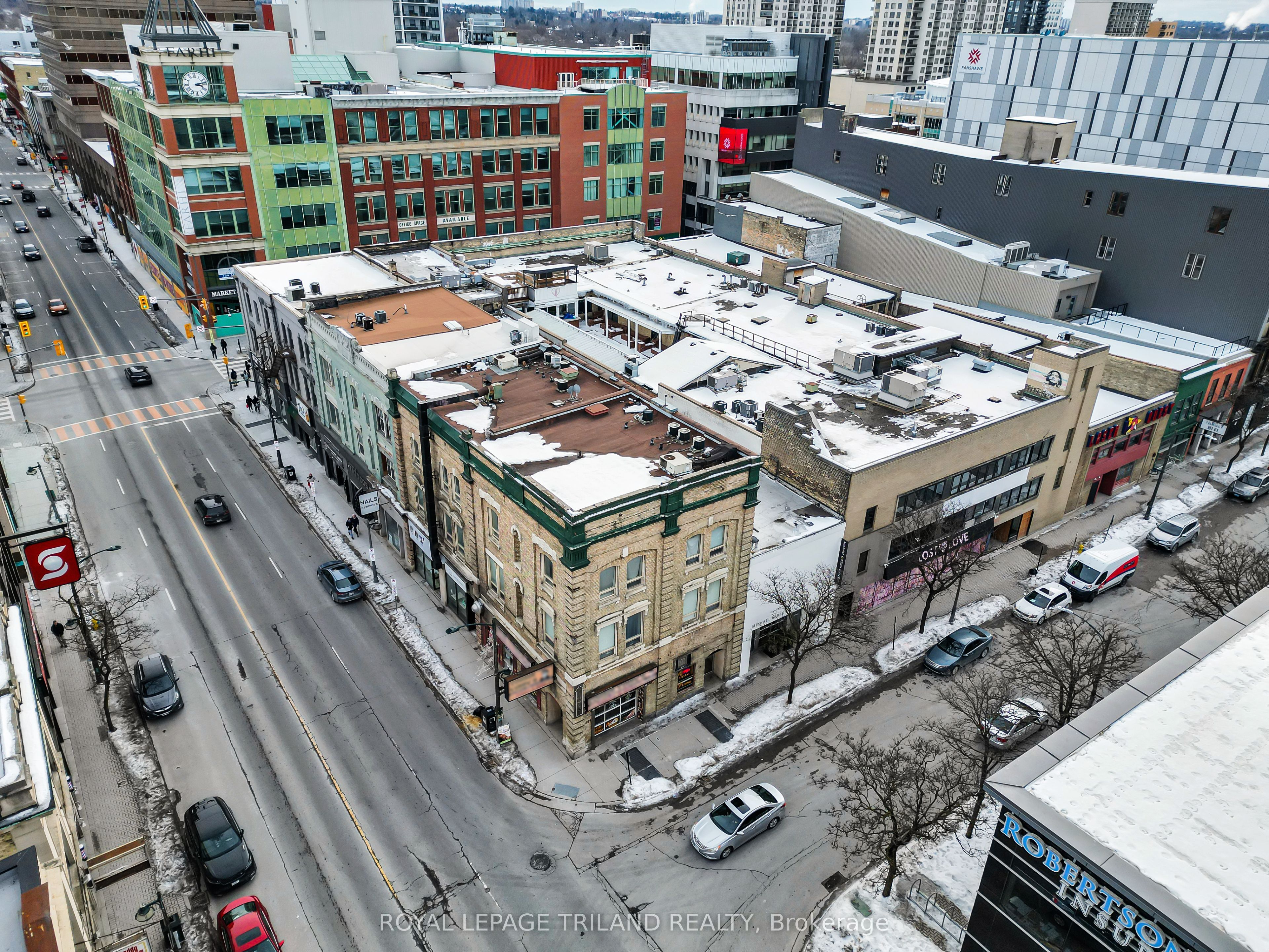 425 Richmond Street Property Photo 2